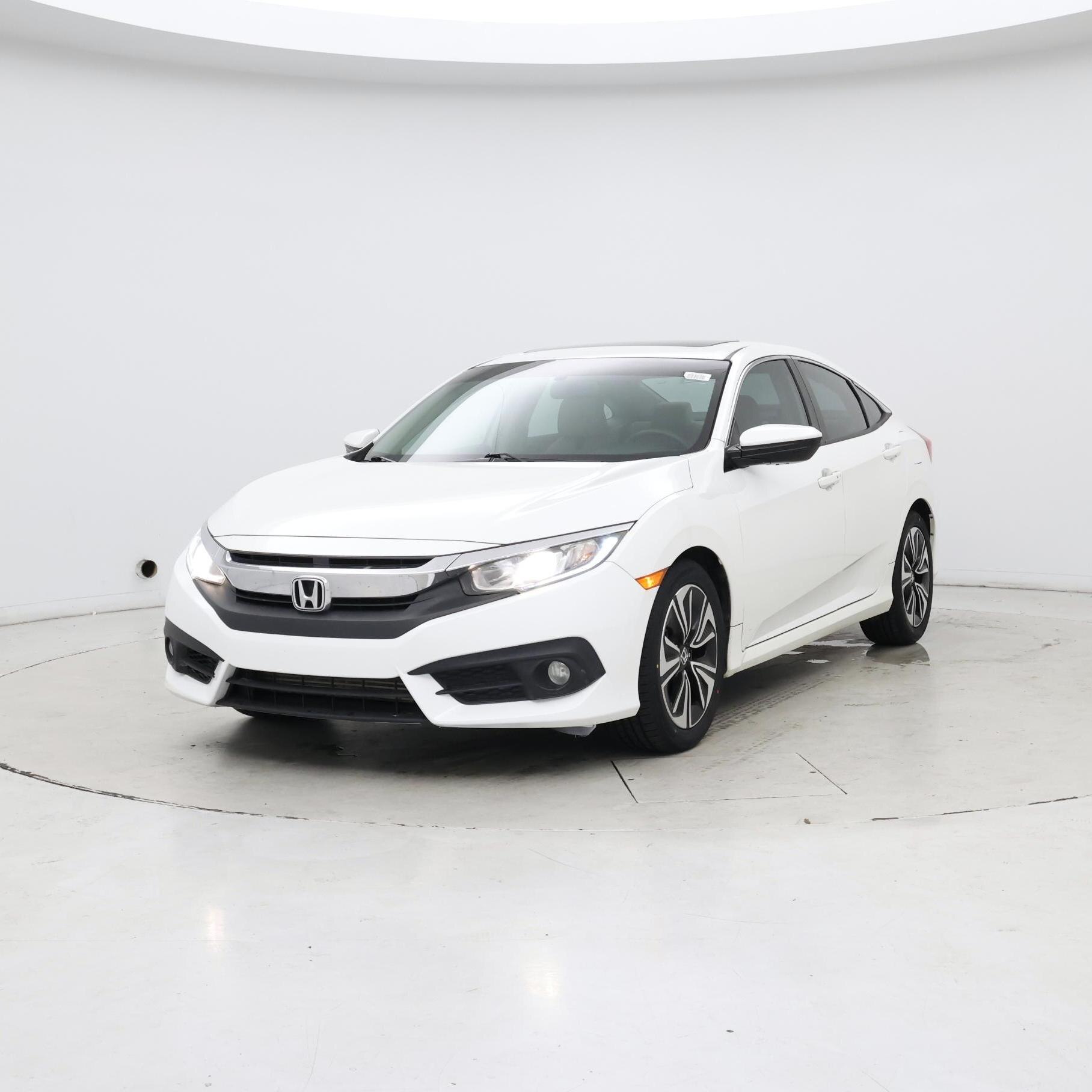 Thumbnail: 2018 Honda Civic - 4