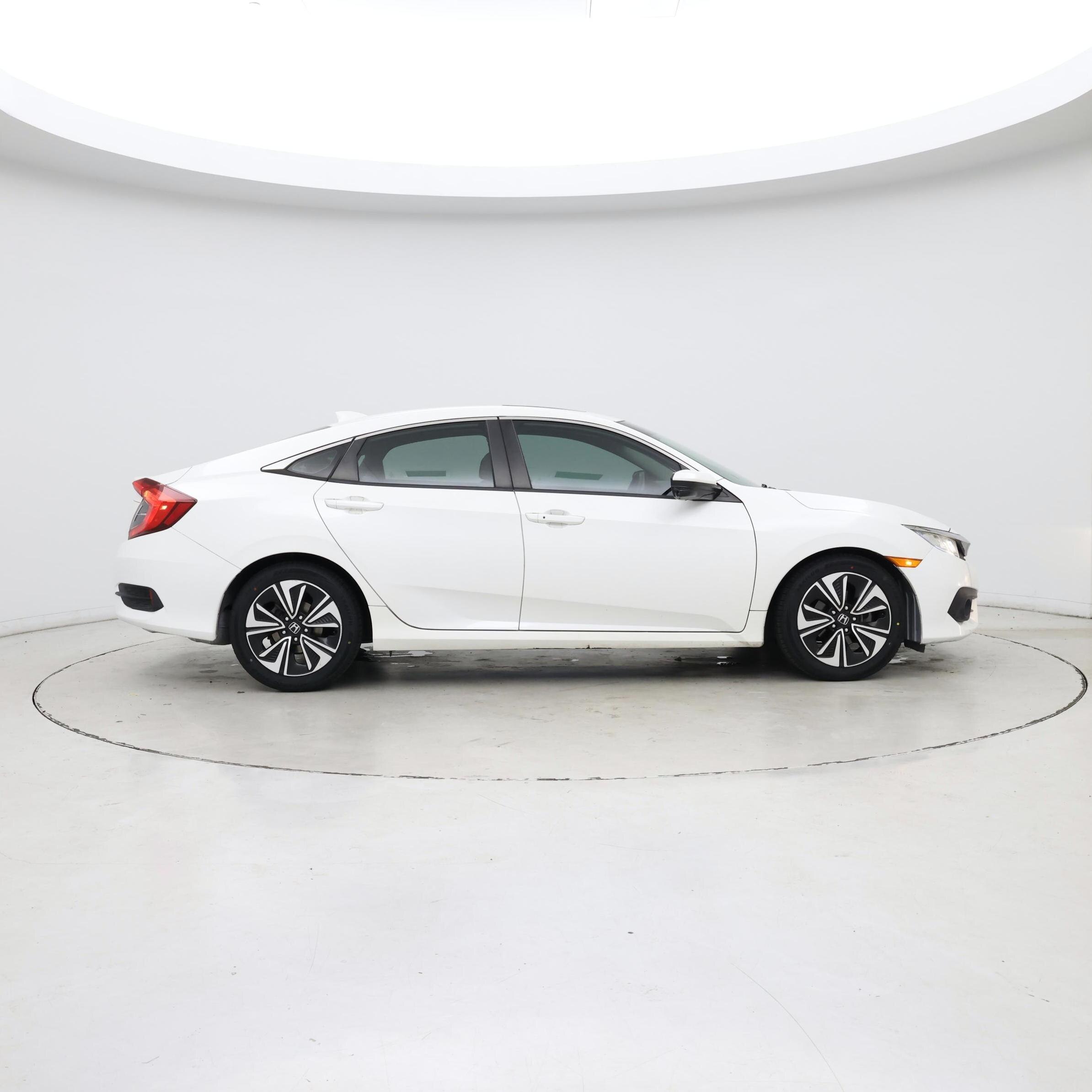 Thumbnail: 2018 Honda Civic - 7