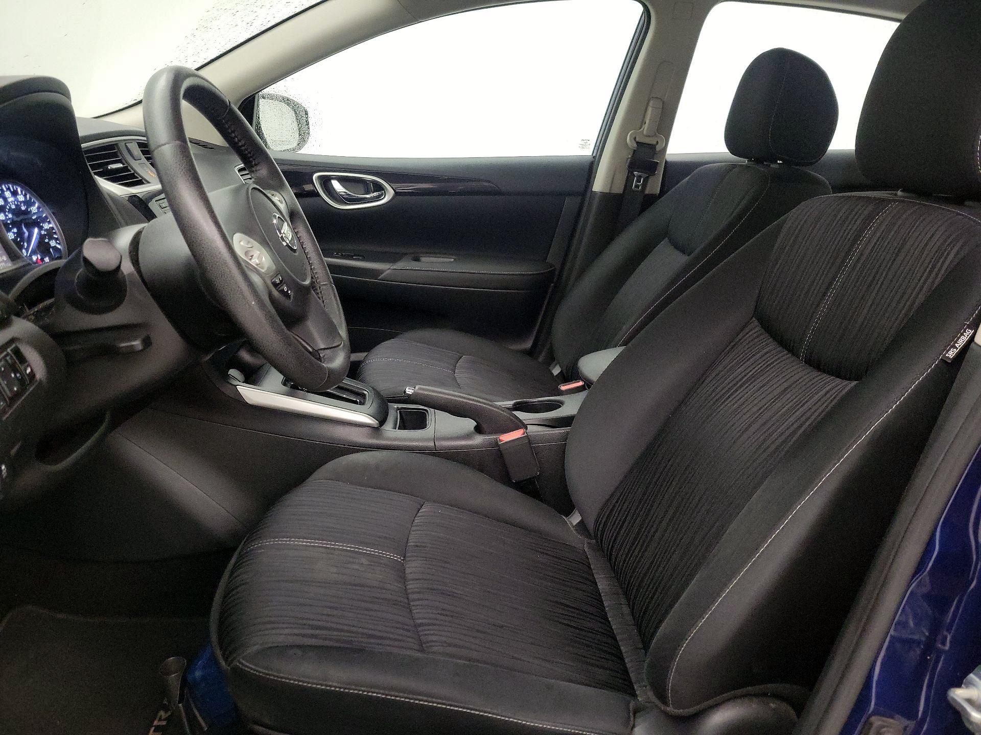 Thumbnail: 2018 Nissan Sentra - 11