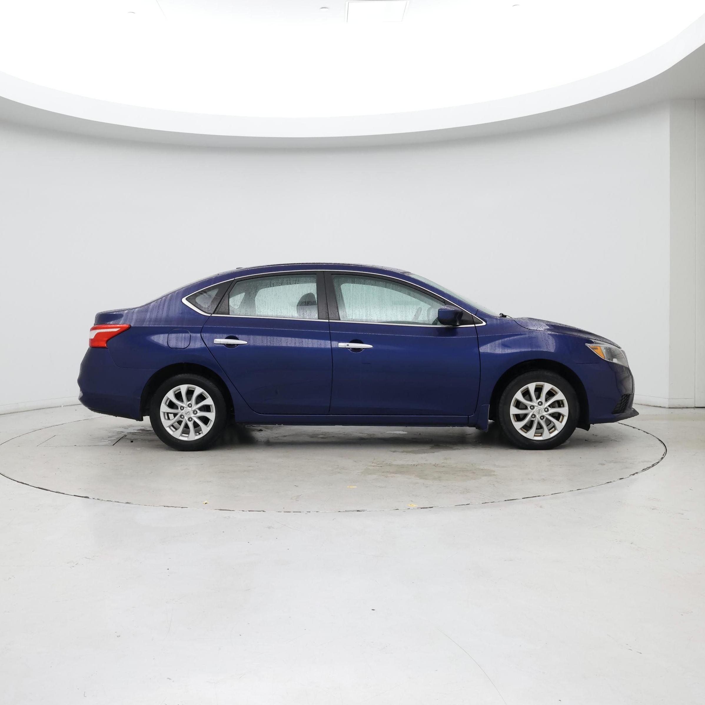 Thumbnail: 2018 Nissan Sentra - 7
