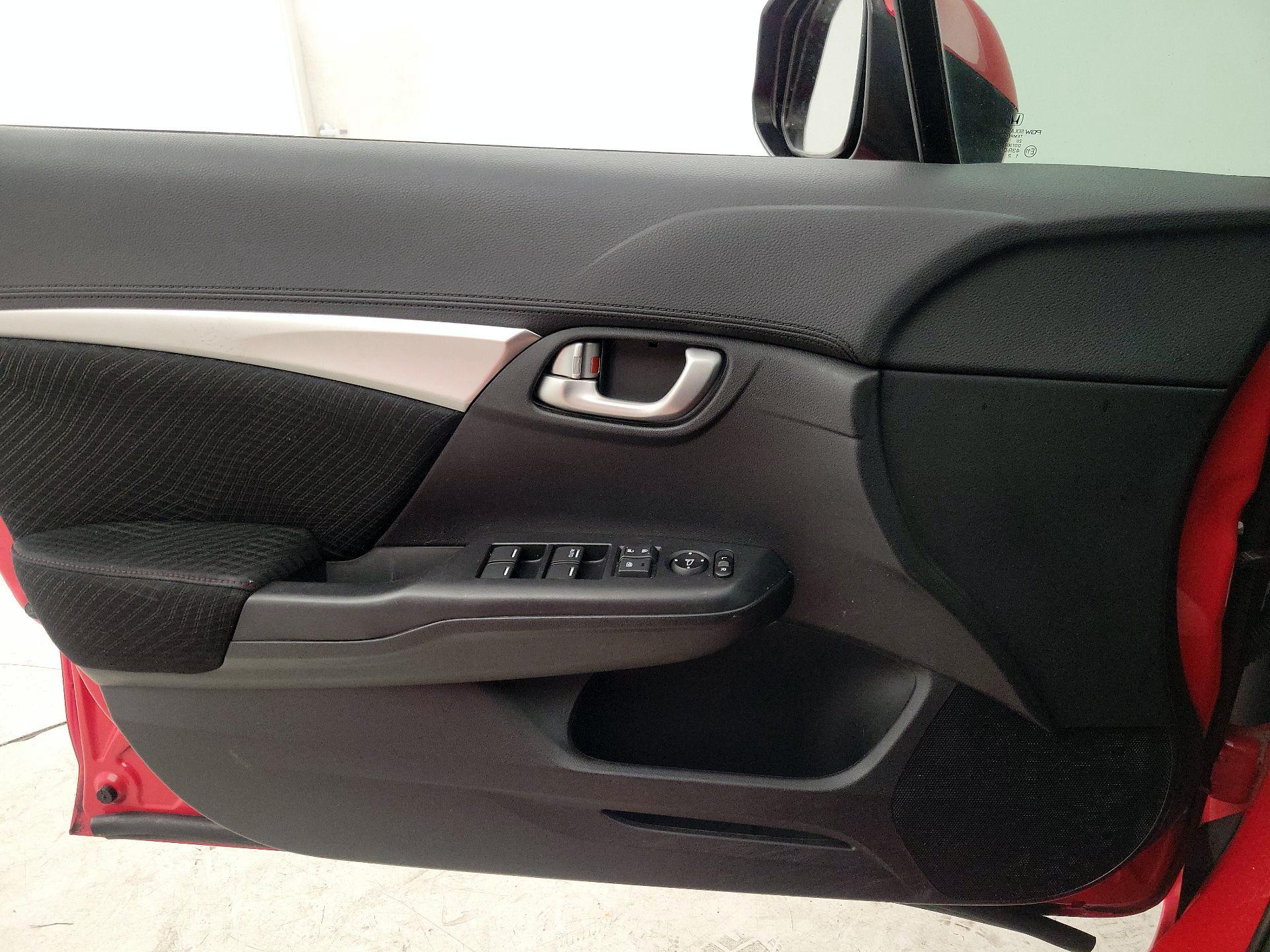 Thumbnail: 2013 Honda Civic - 12