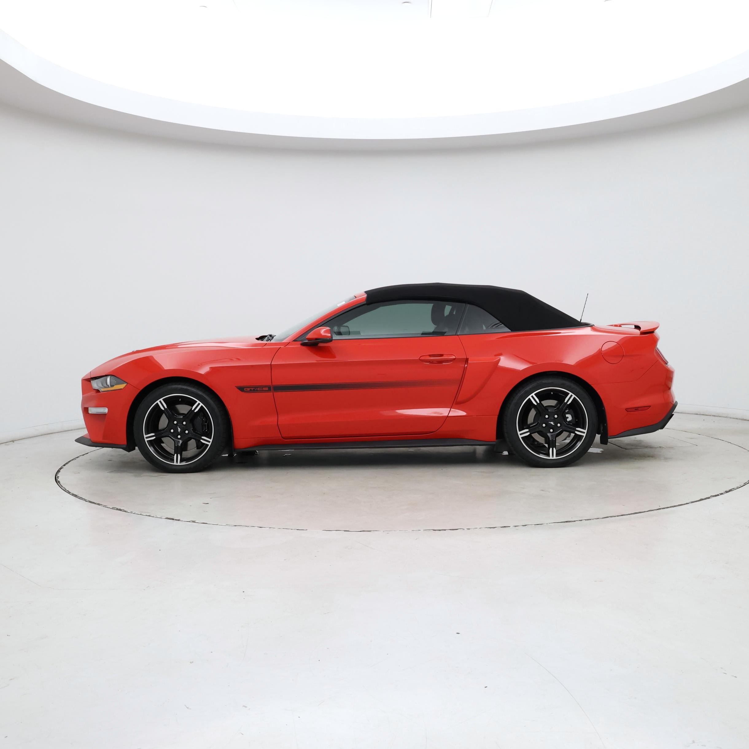 Thumbnail: 2019 Ford Mustang - 3