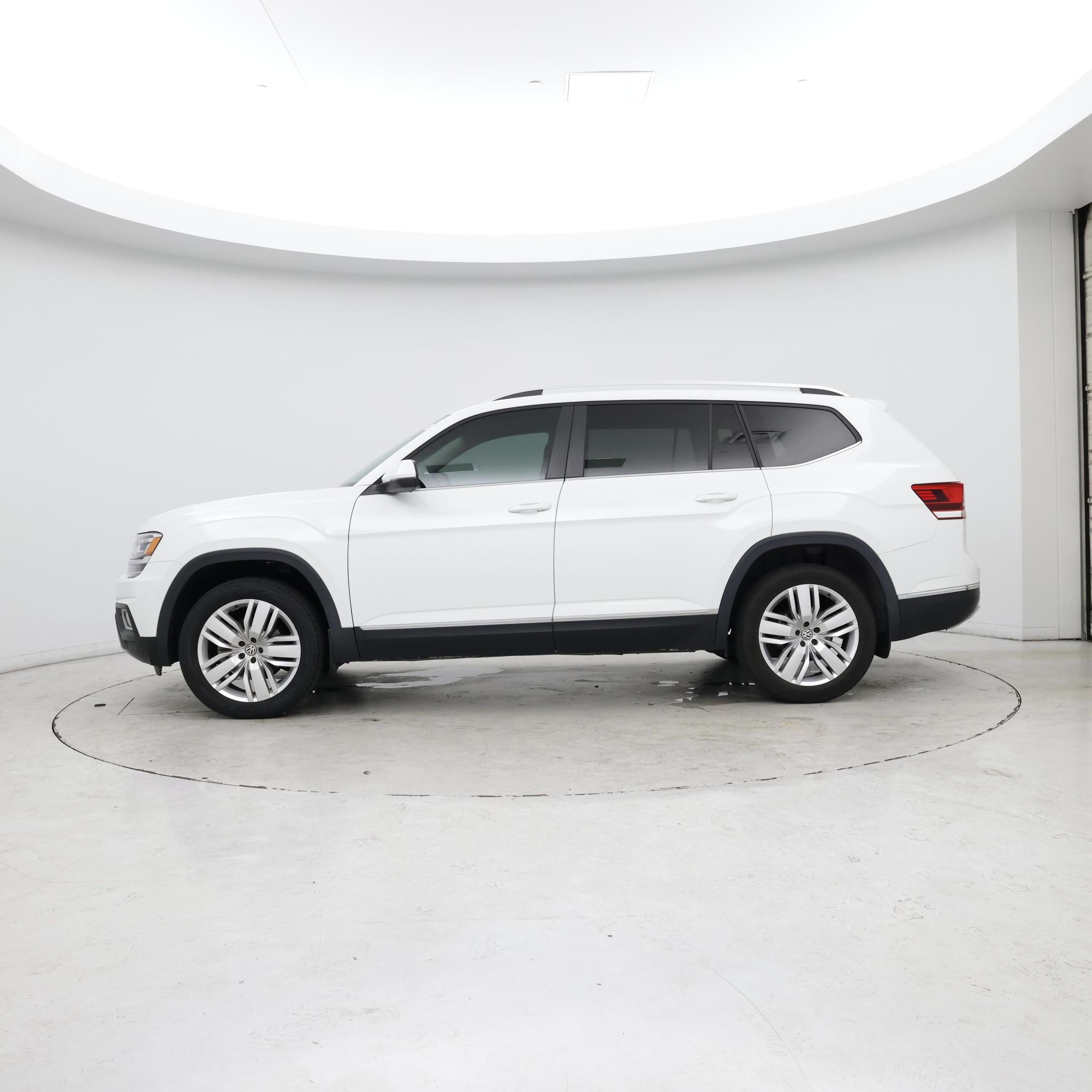 Thumbnail: 2020 Volkswagen Atlas - 3
