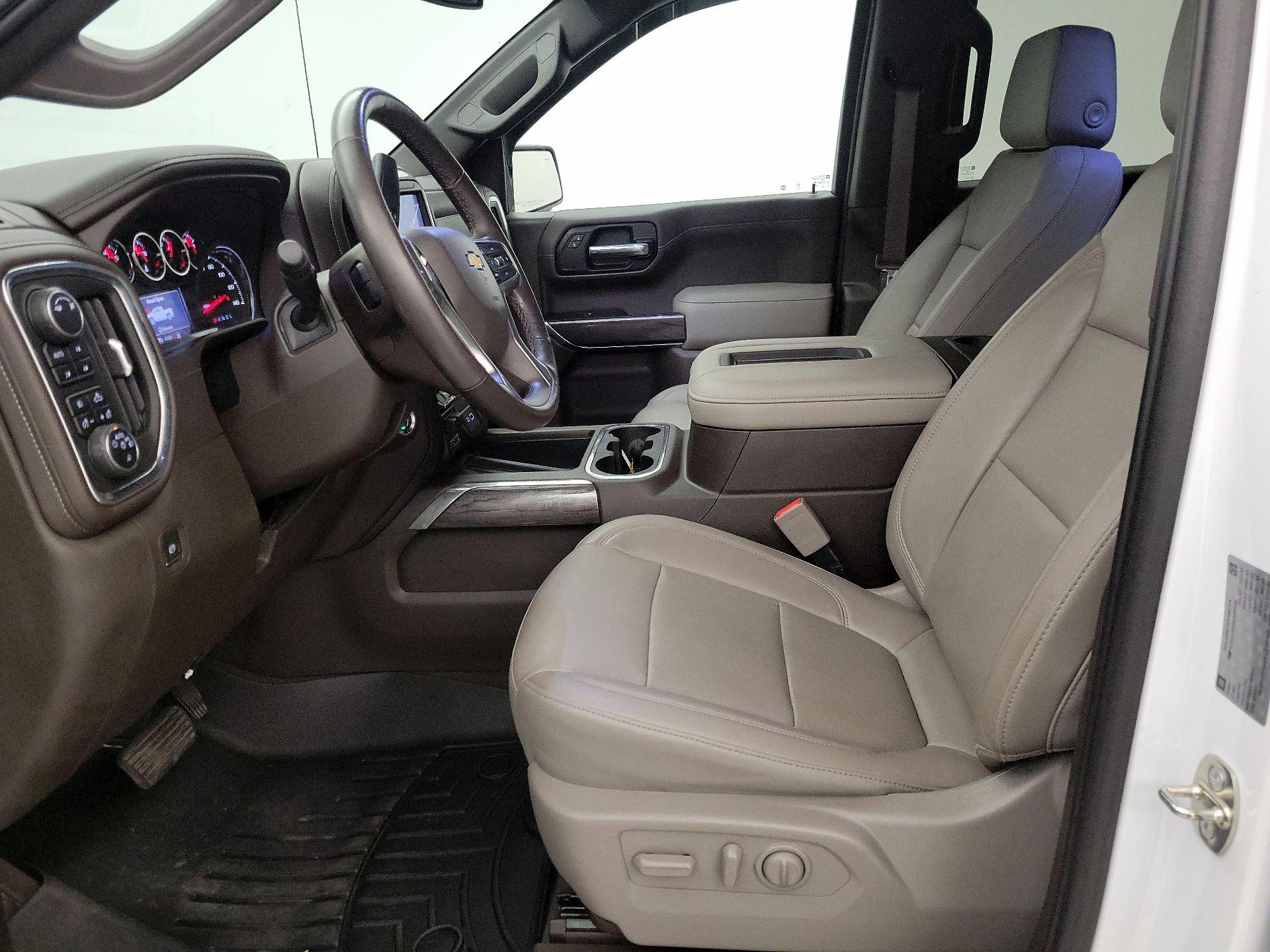 Thumbnail: 2019 Chevrolet Silverado 1500 - 11