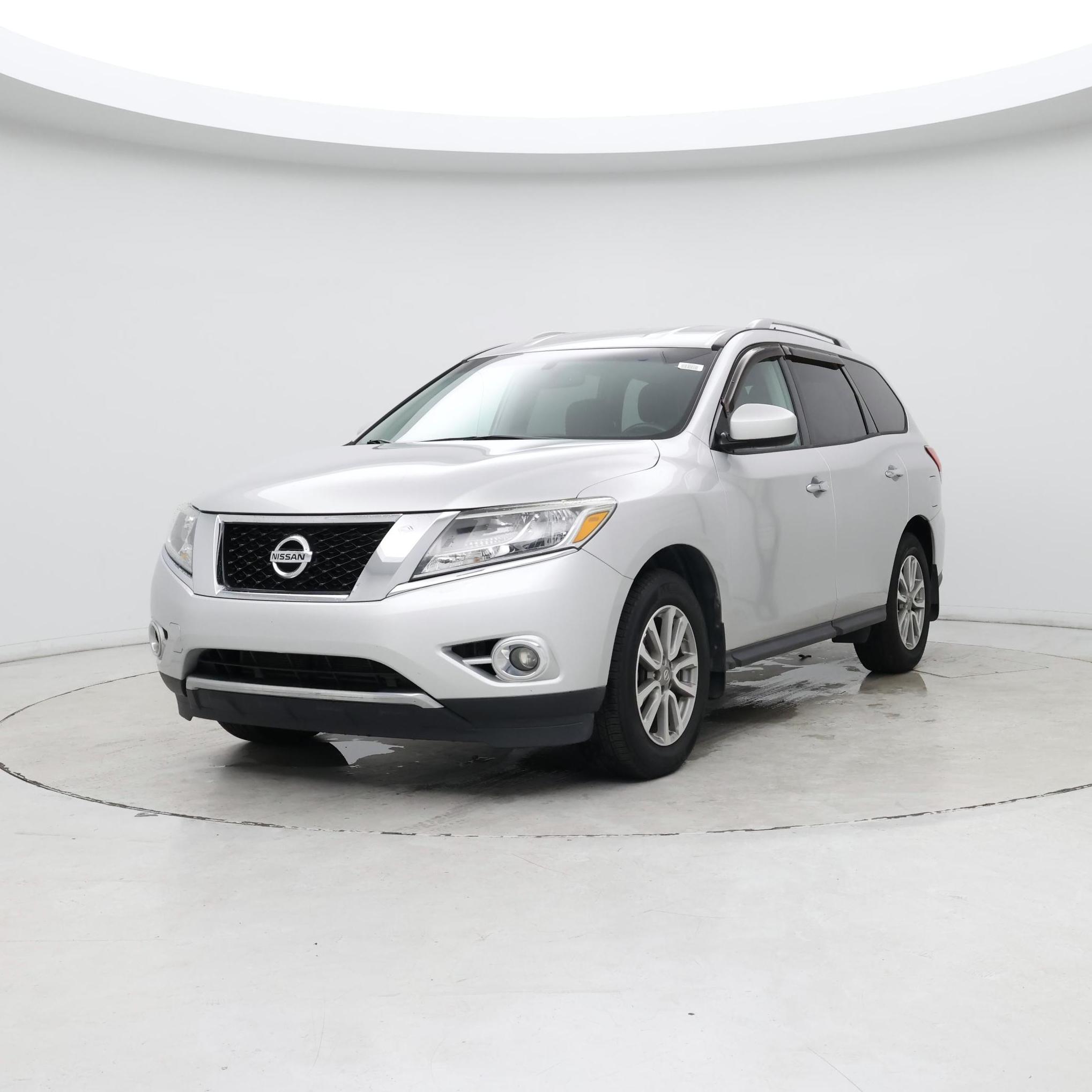 Thumbnail: 2016 Nissan Pathfinder - 4