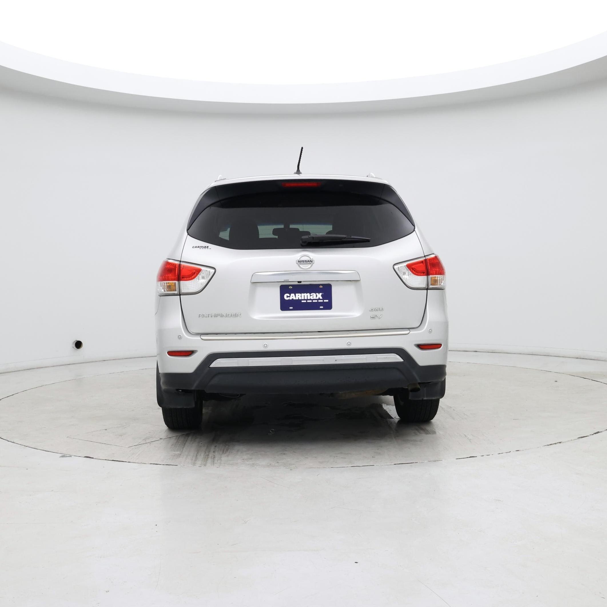 Thumbnail: 2016 Nissan Pathfinder - 6