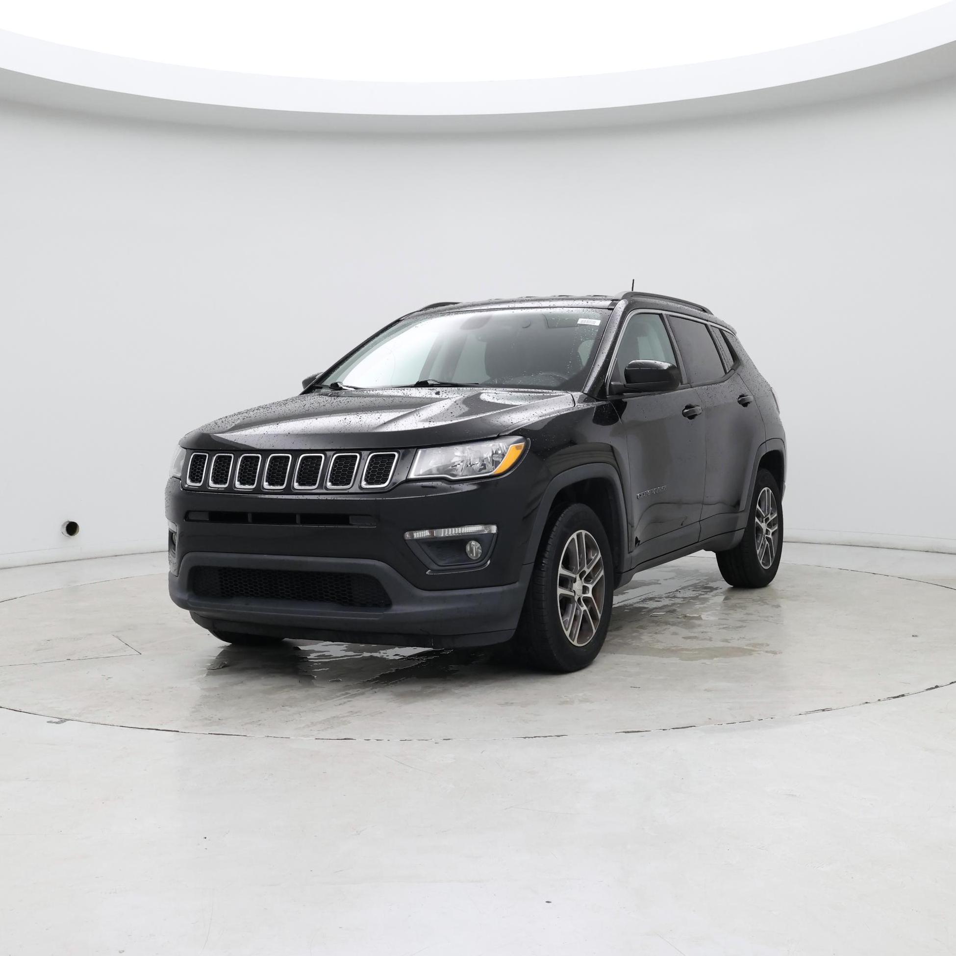 Thumbnail: 2017 Jeep Compass - 4