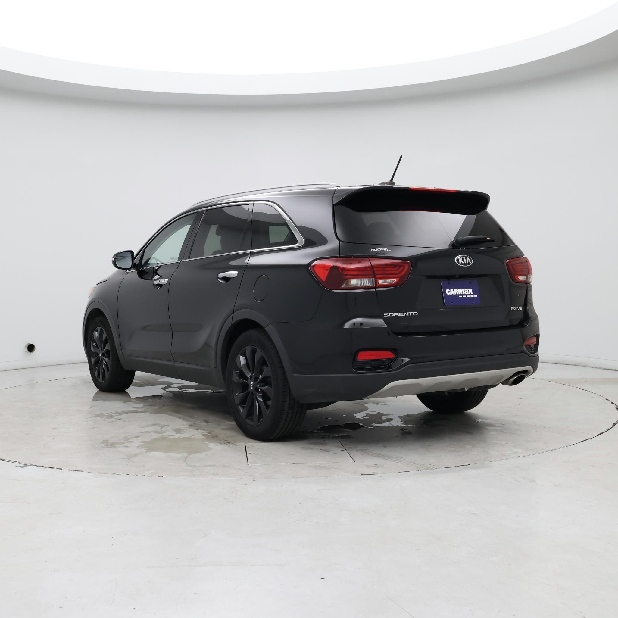 Thumbnail: 2020 Kia Sorento - 2