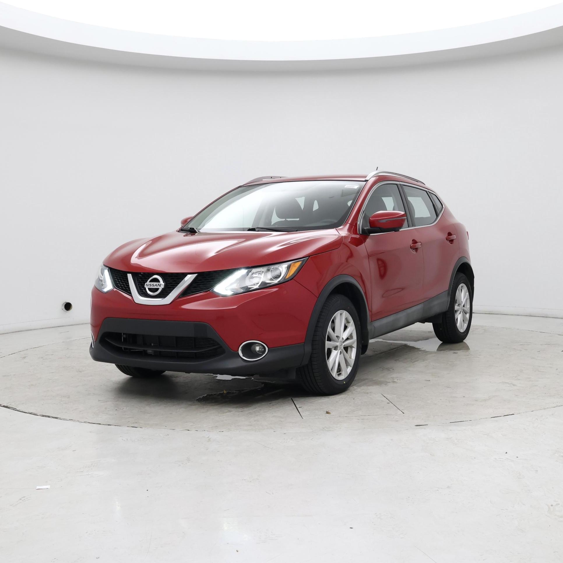 Thumbnail: 2017 Nissan Rogue Sport - 4