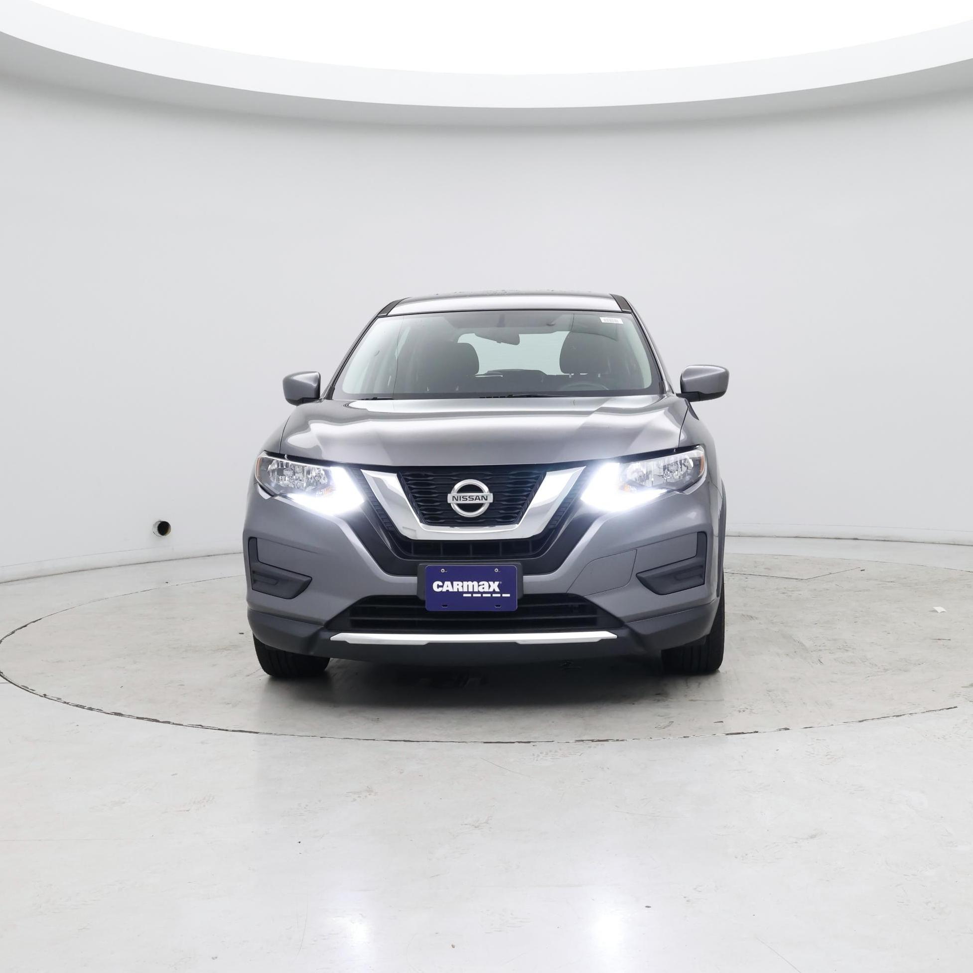 Thumbnail: 2017 Nissan Rogue - 5