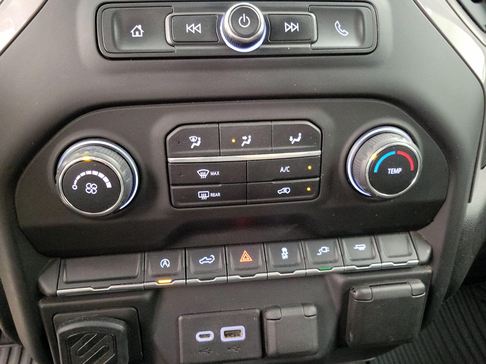 Thumbnail: 2021 Chevrolet Silverado 1500 - 16