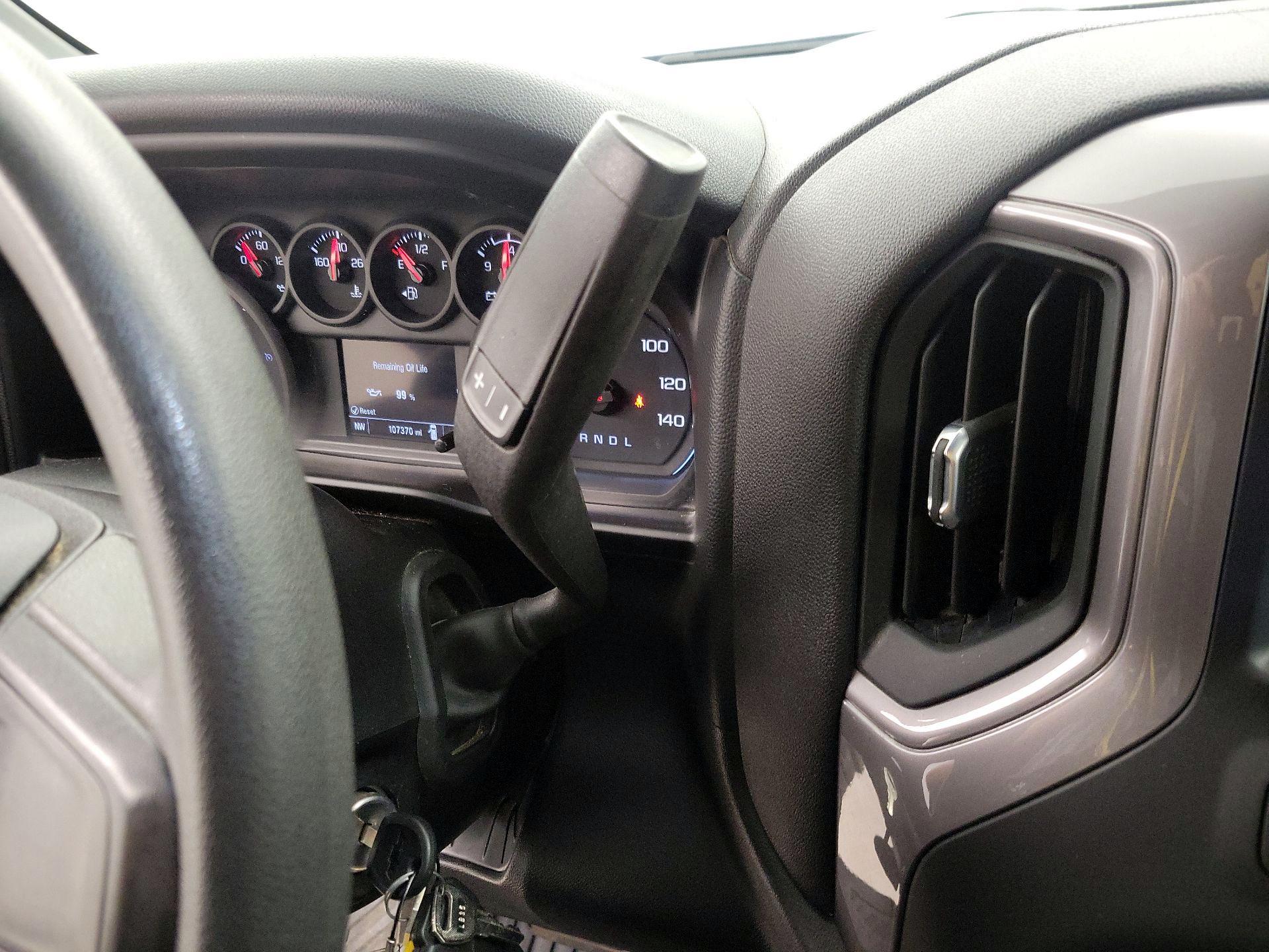 Thumbnail: 2021 Chevrolet Silverado 1500 - 17
