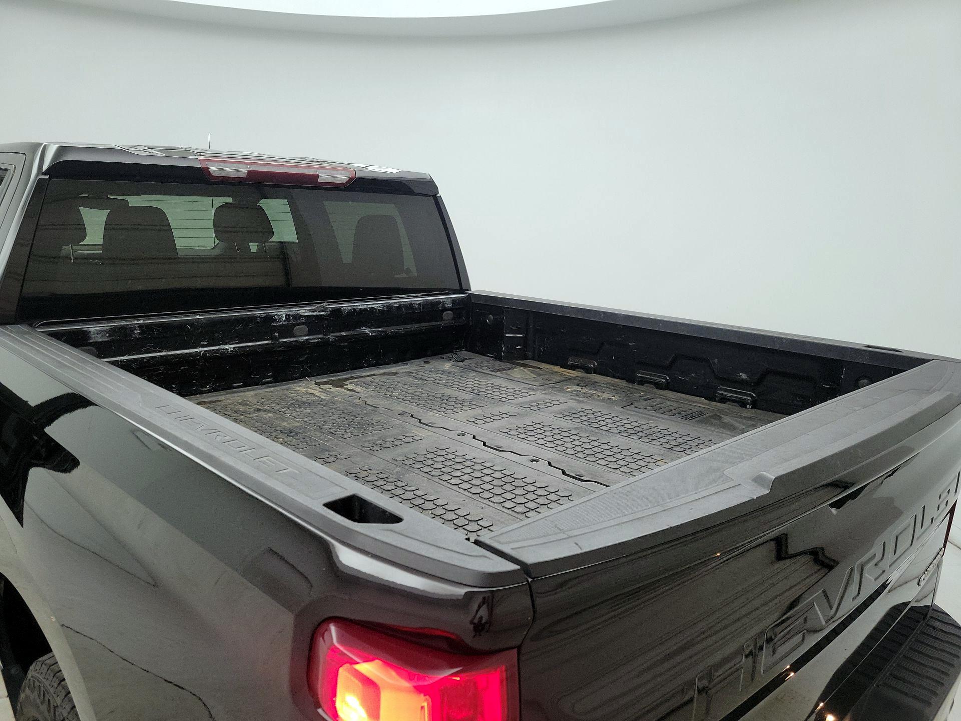 Thumbnail: 2021 Chevrolet Silverado 1500 - 20