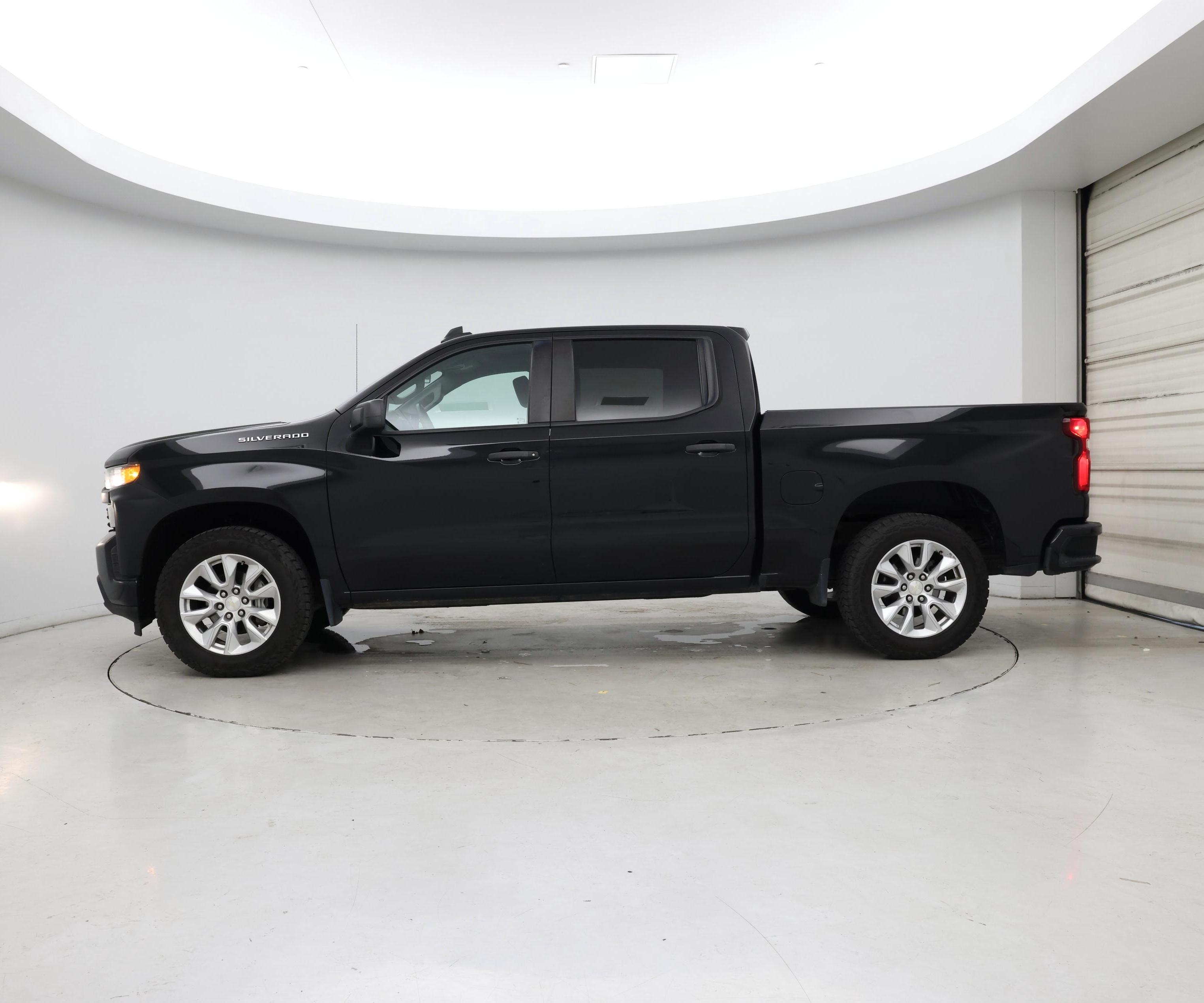Thumbnail: 2021 Chevrolet Silverado 1500 - 3