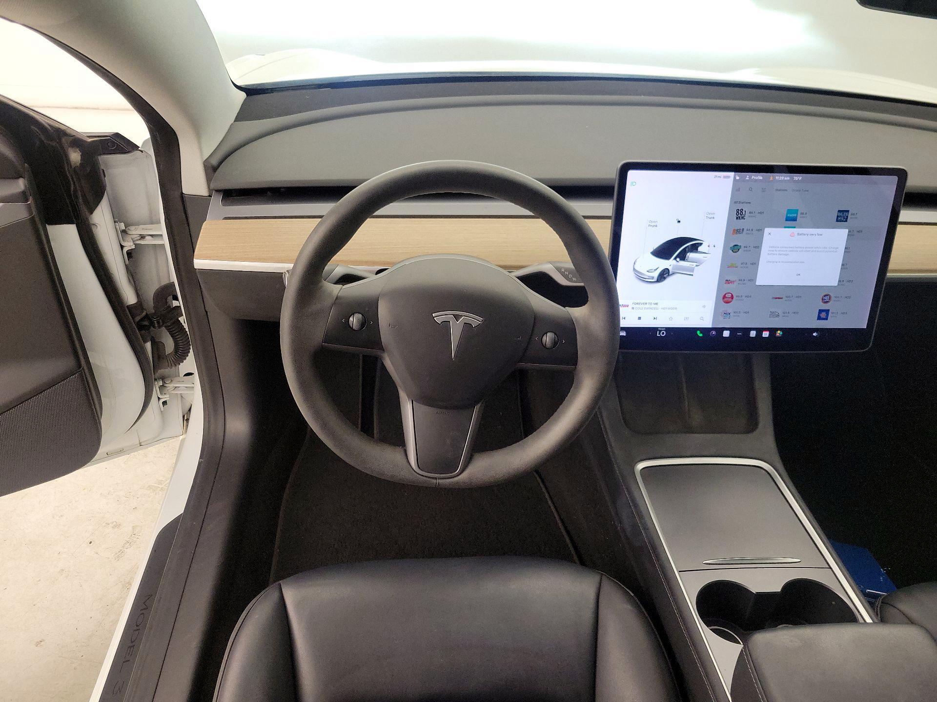 Thumbnail: 2021 Tesla Model 3 - 10
