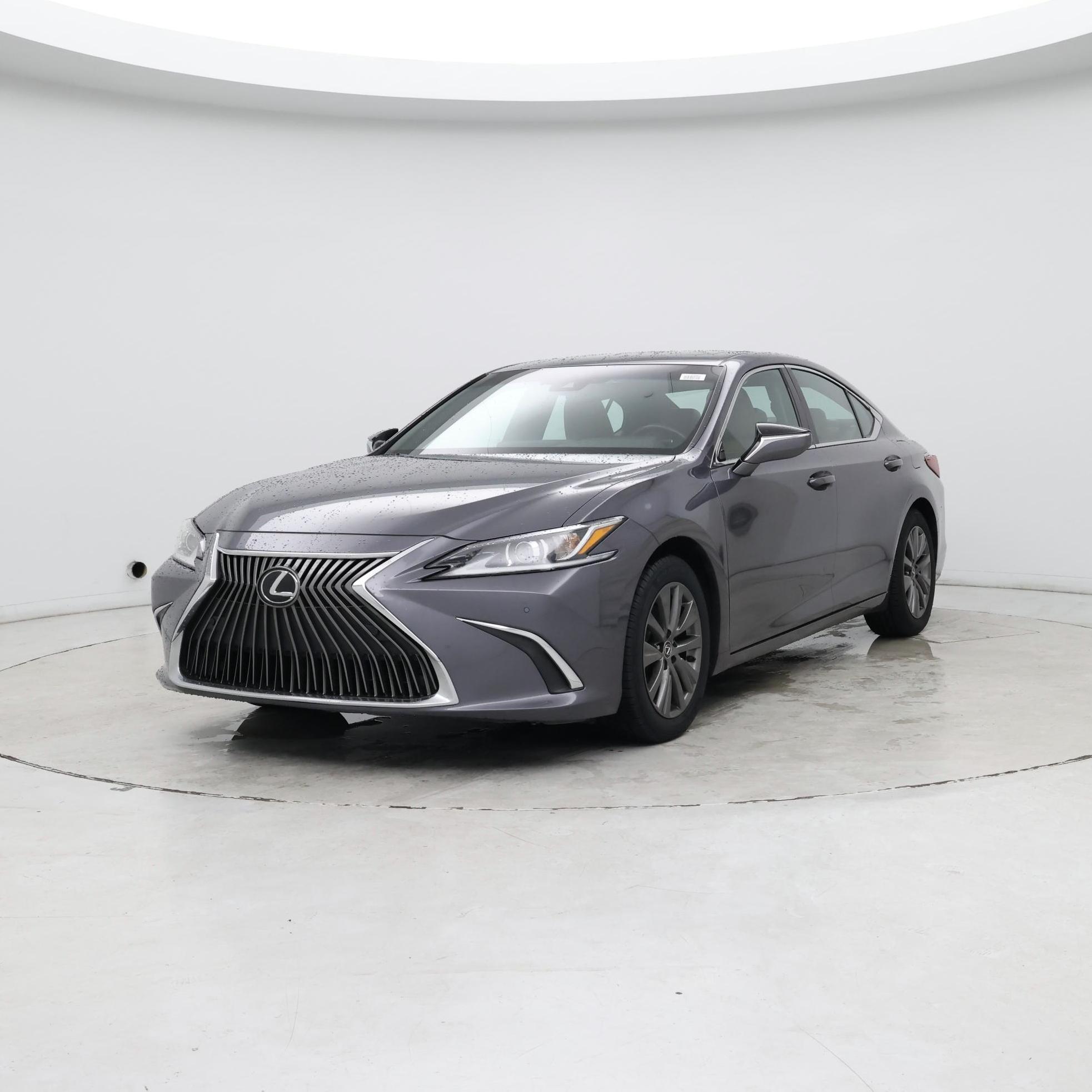 Thumbnail: 2020 Lexus ES - 4