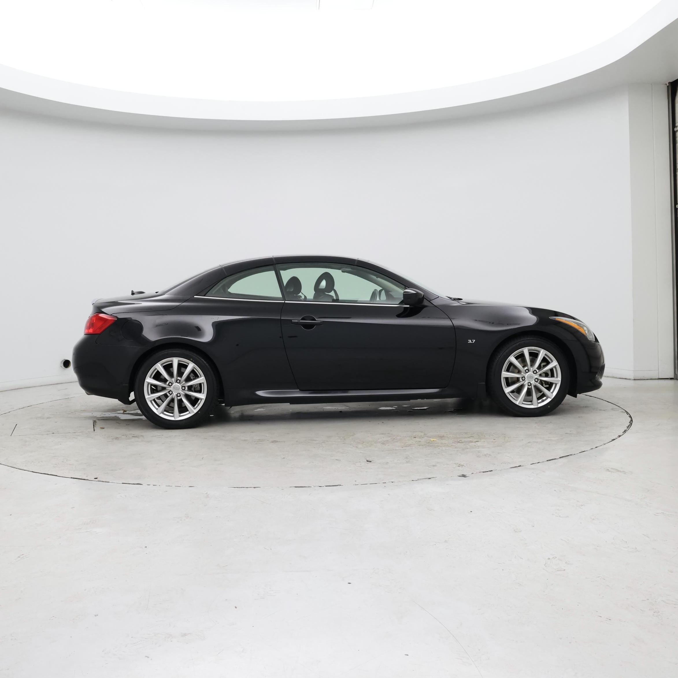 Thumbnail: 2014 INFINITI Q60 - 7