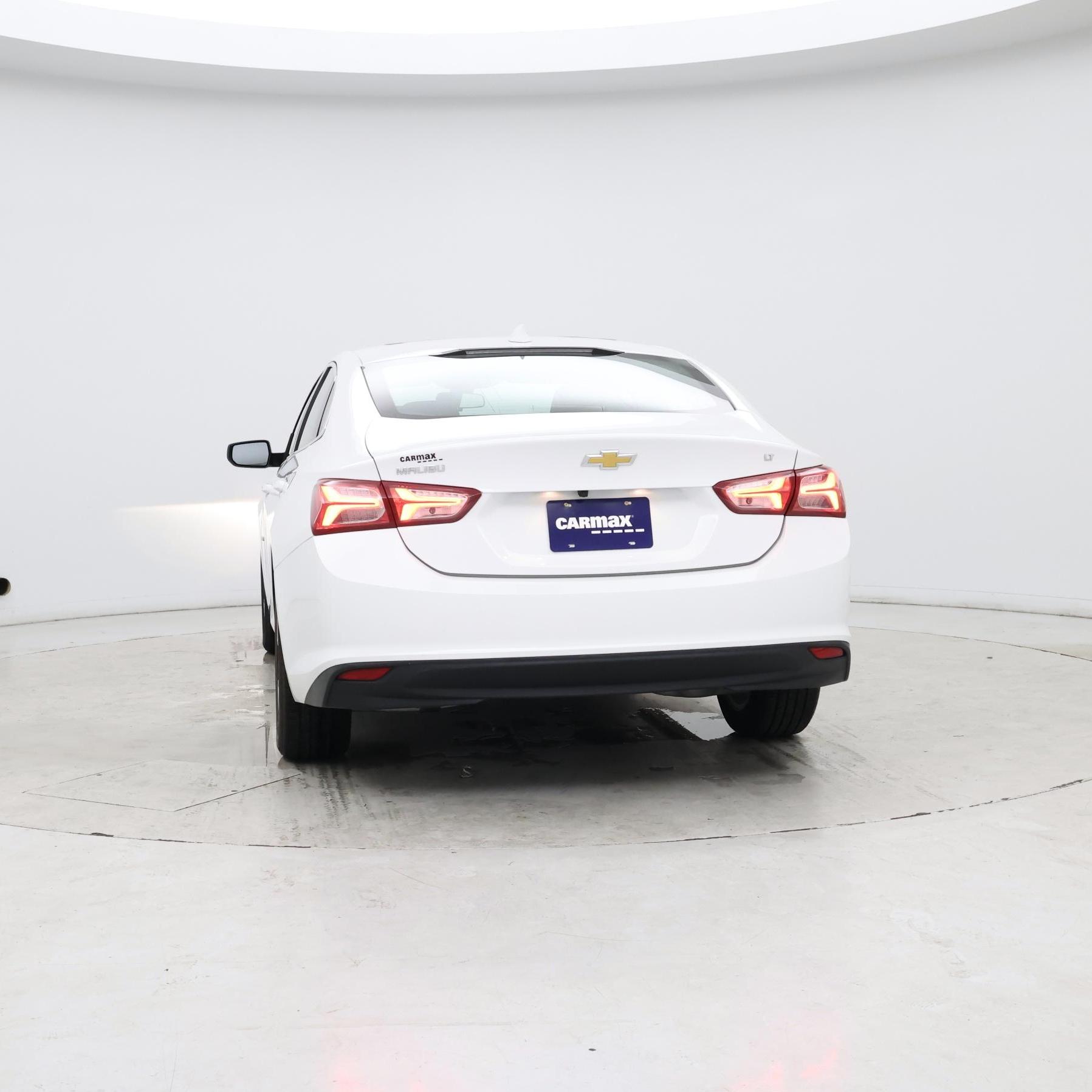 Thumbnail: 2022 Chevrolet Malibu - 6