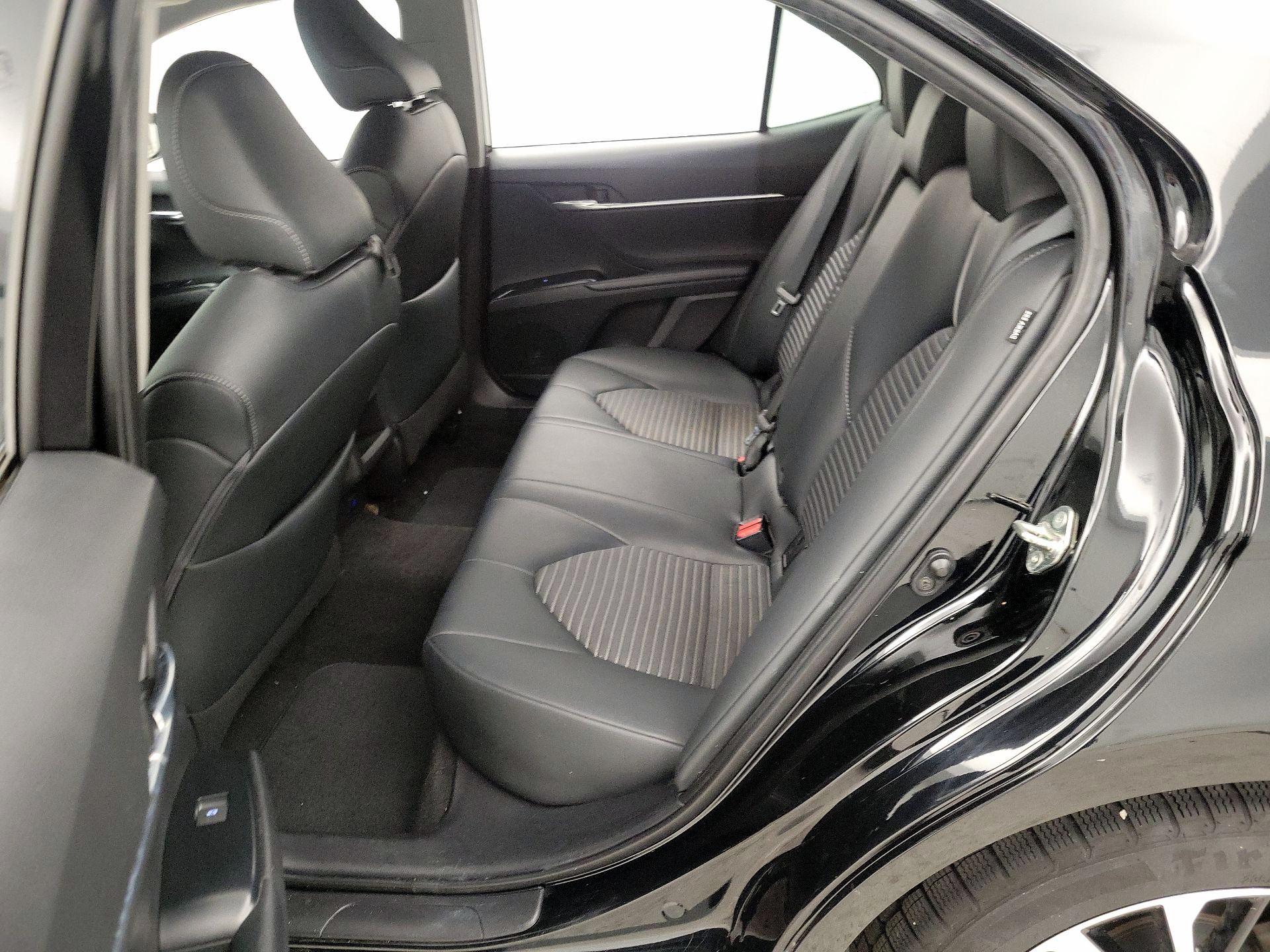 Thumbnail: 2019 Toyota Camry - 20