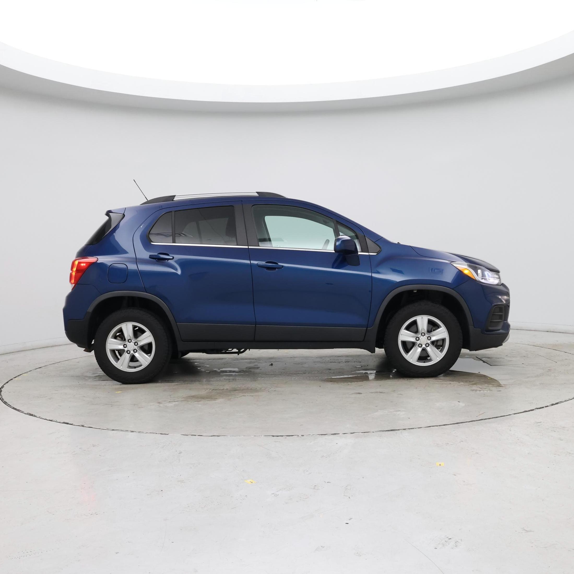 Thumbnail: 2019 Chevrolet Trax - 7