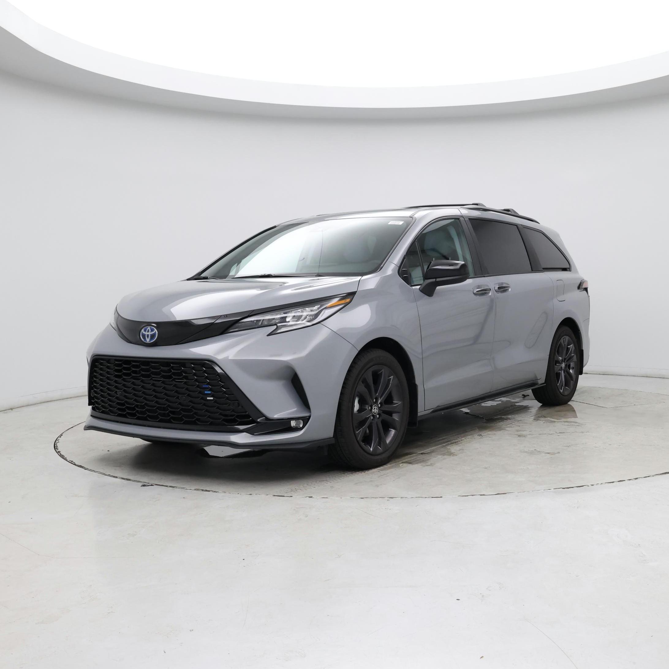 Thumbnail: 2025 Toyota Sienna - 4