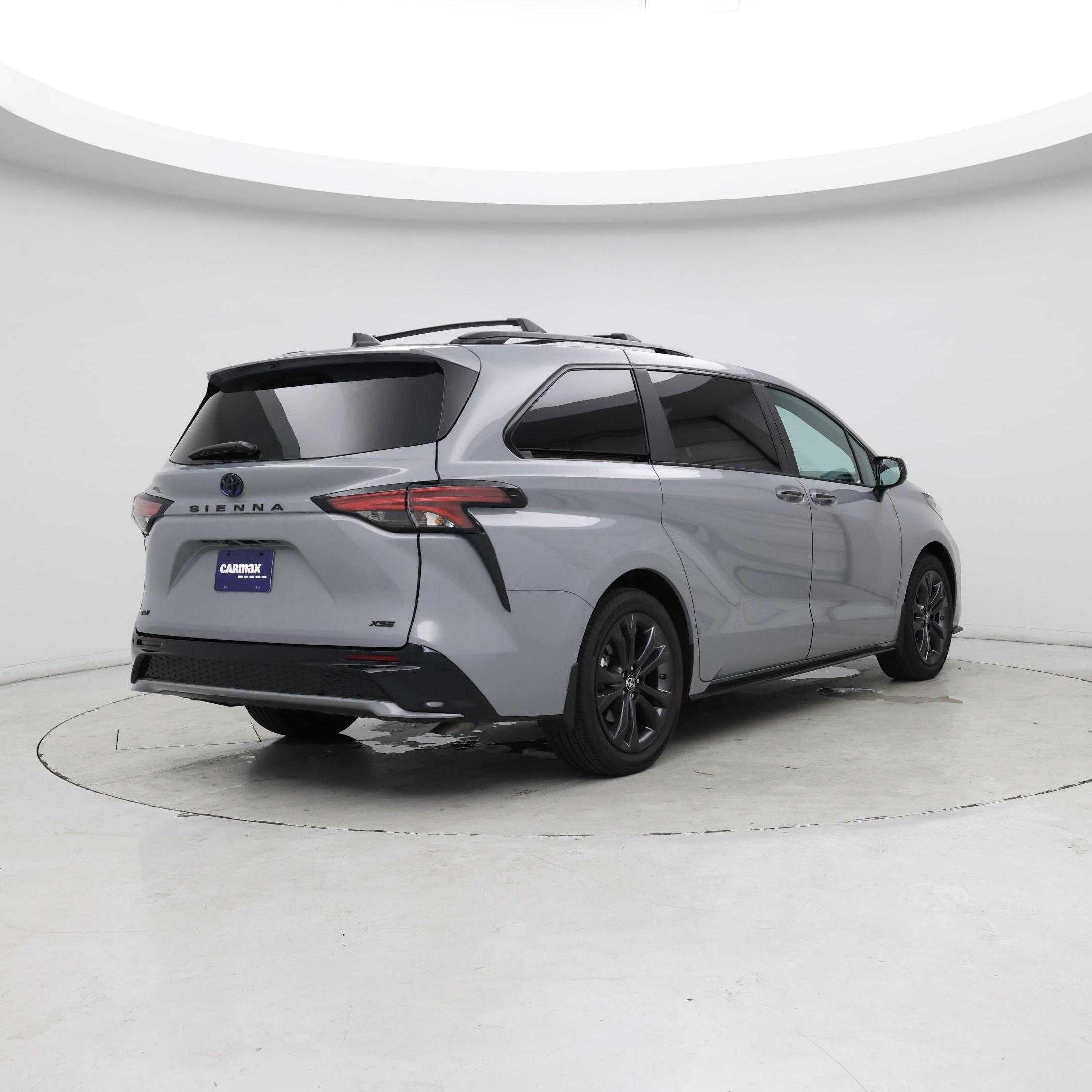 Thumbnail: 2025 Toyota Sienna - 8