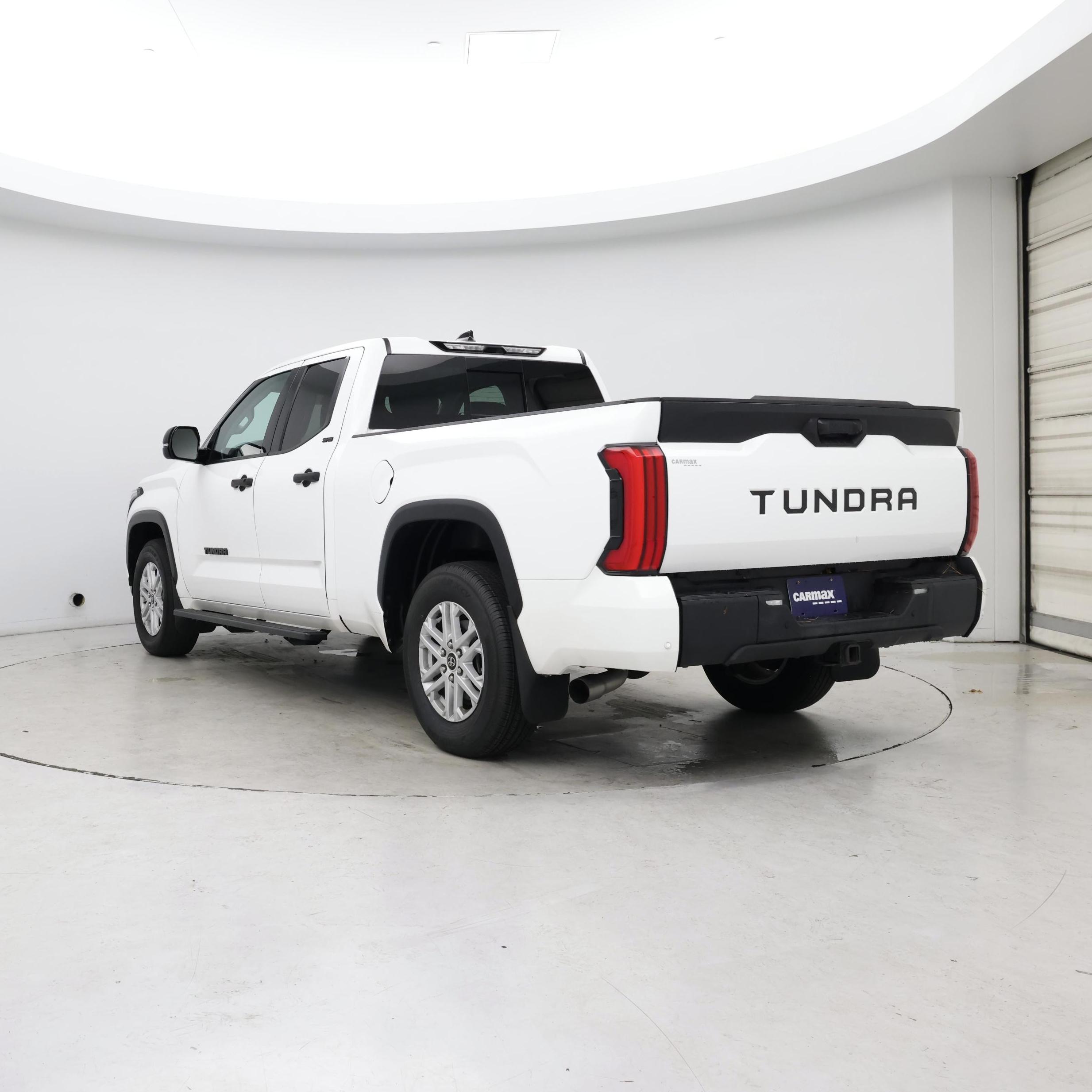 Thumbnail: 2022 Toyota Tundra - 2