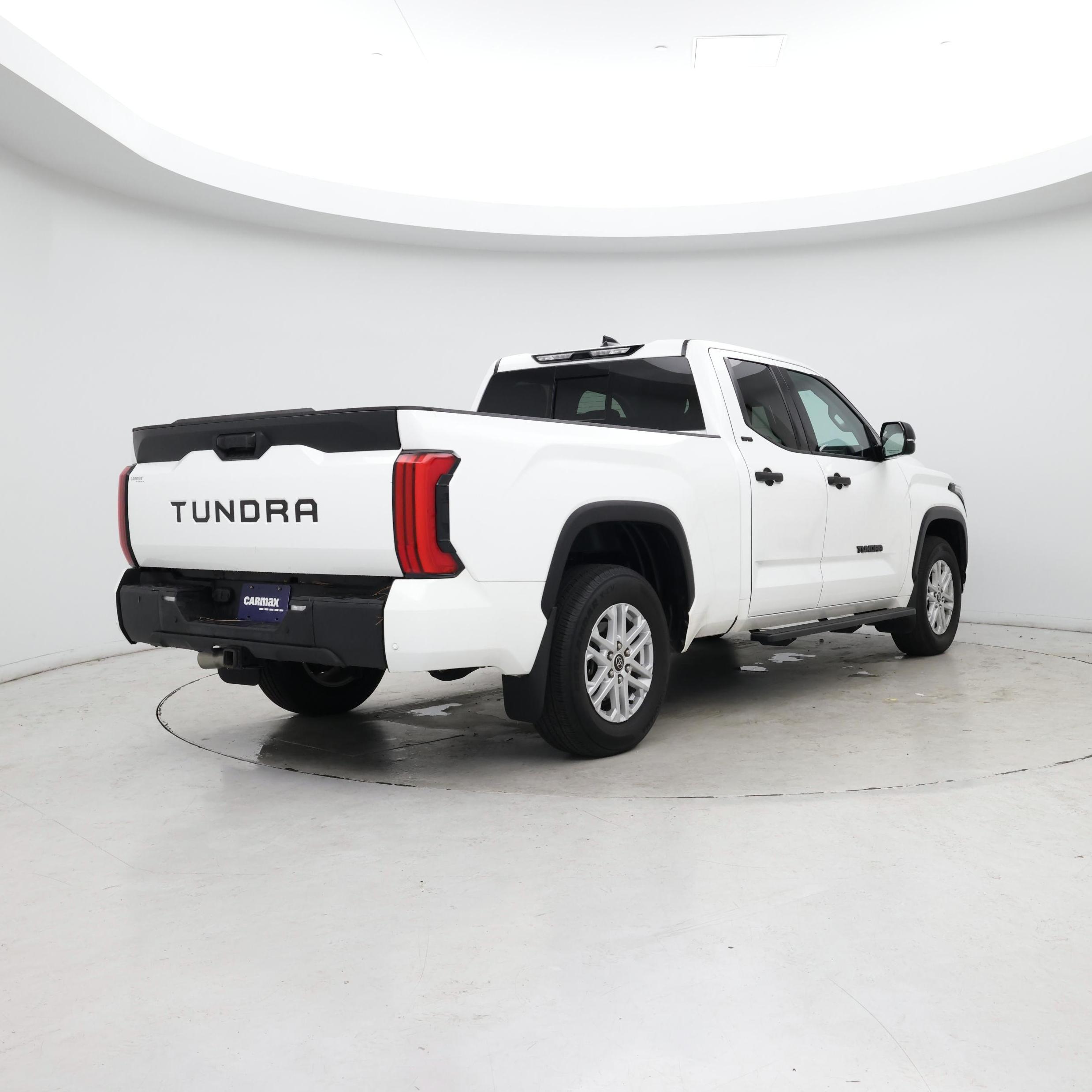 Thumbnail: 2022 Toyota Tundra - 8