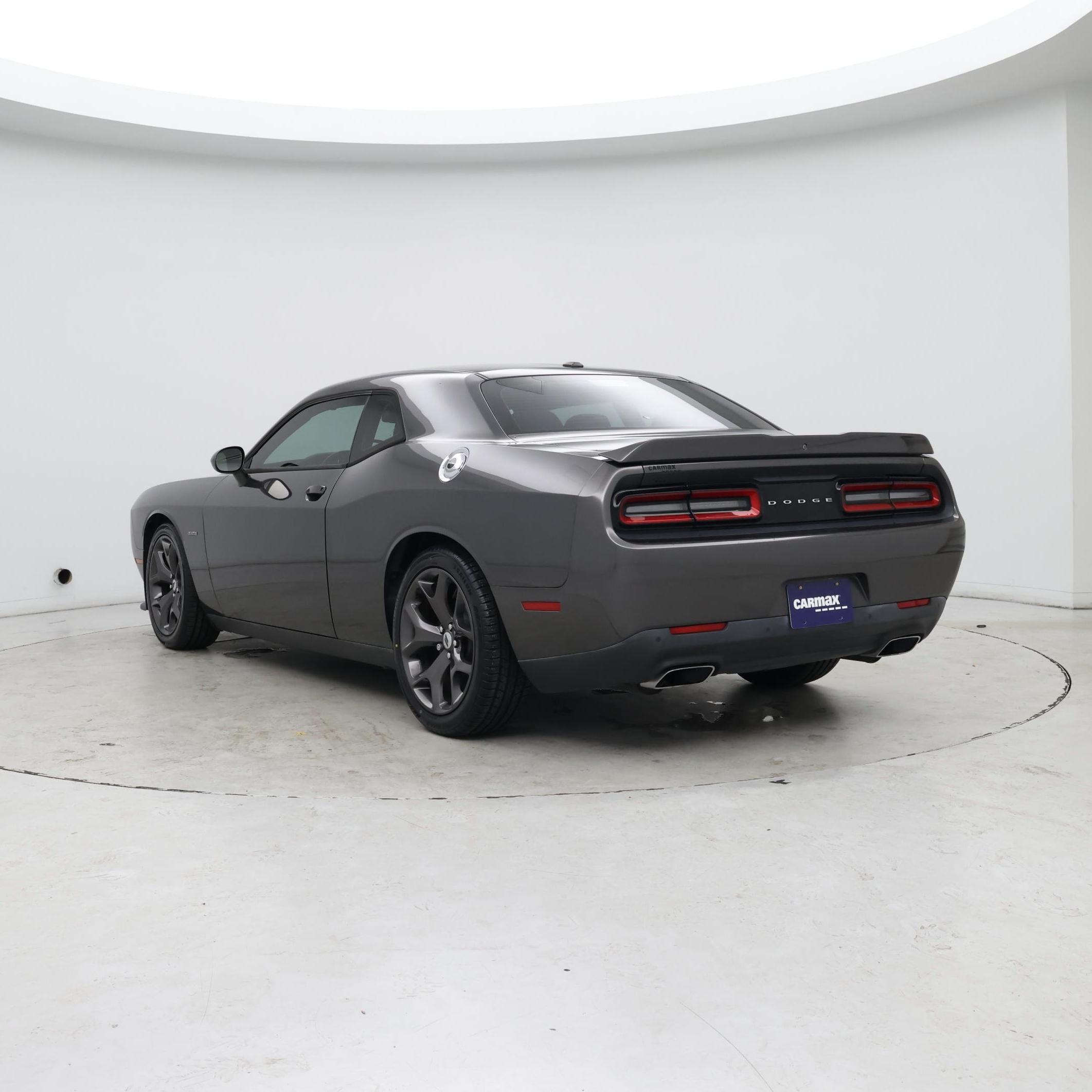 Thumbnail: 2019 Dodge Challenger - 2