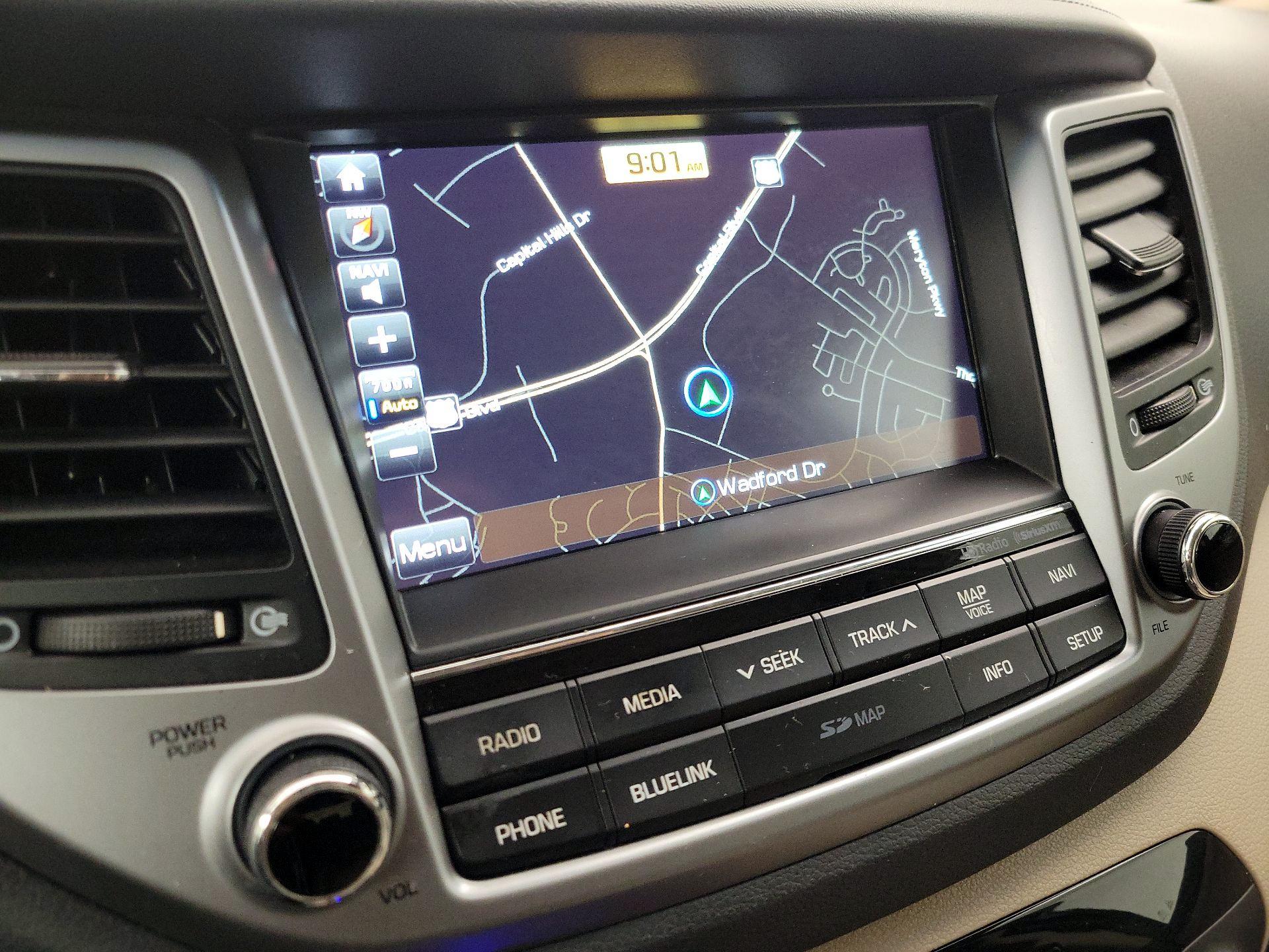Thumbnail: 2016 Hyundai Tucson - 14