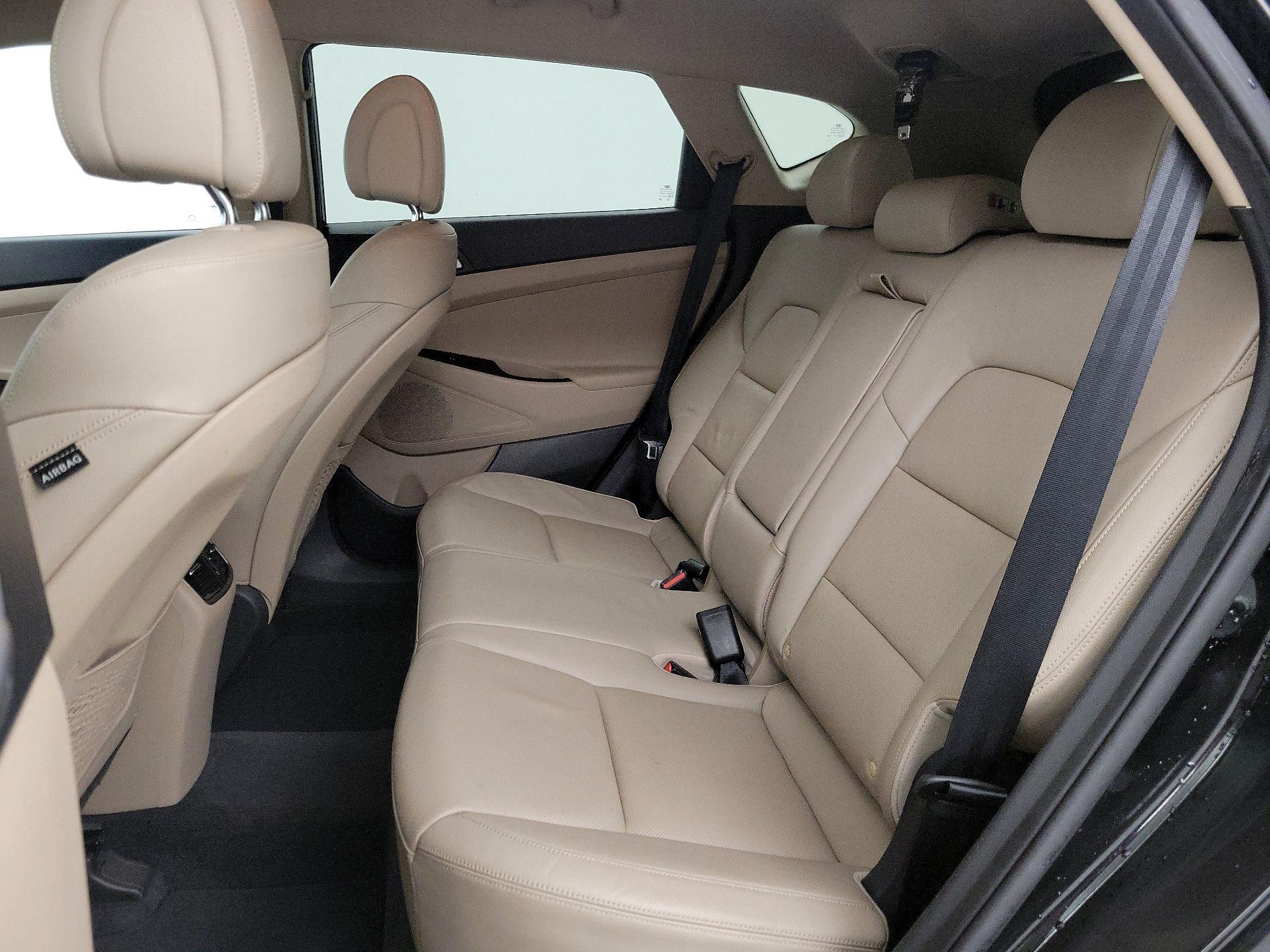 Thumbnail: 2016 Hyundai Tucson - 20