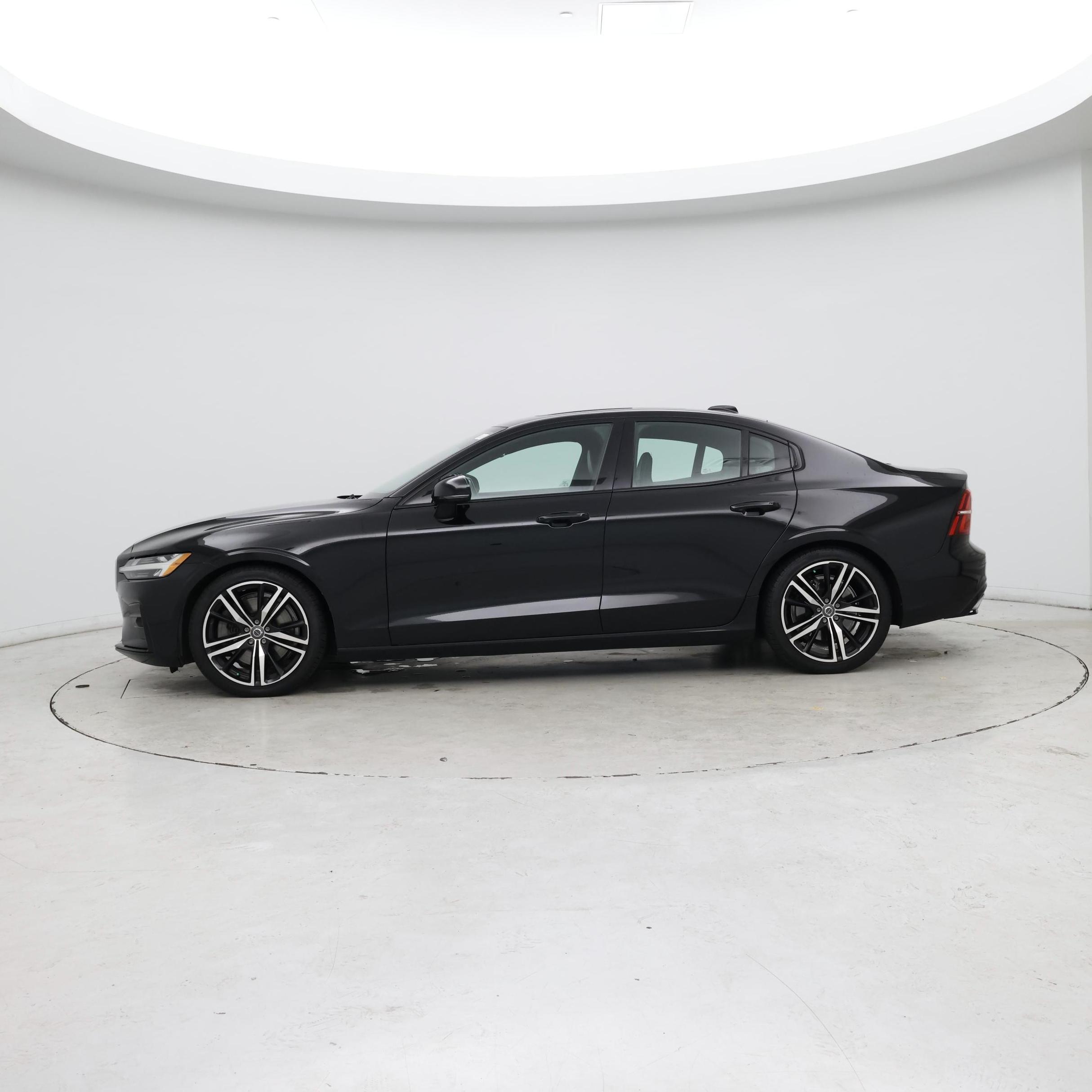Thumbnail: 2019 Volvo S60 - 3