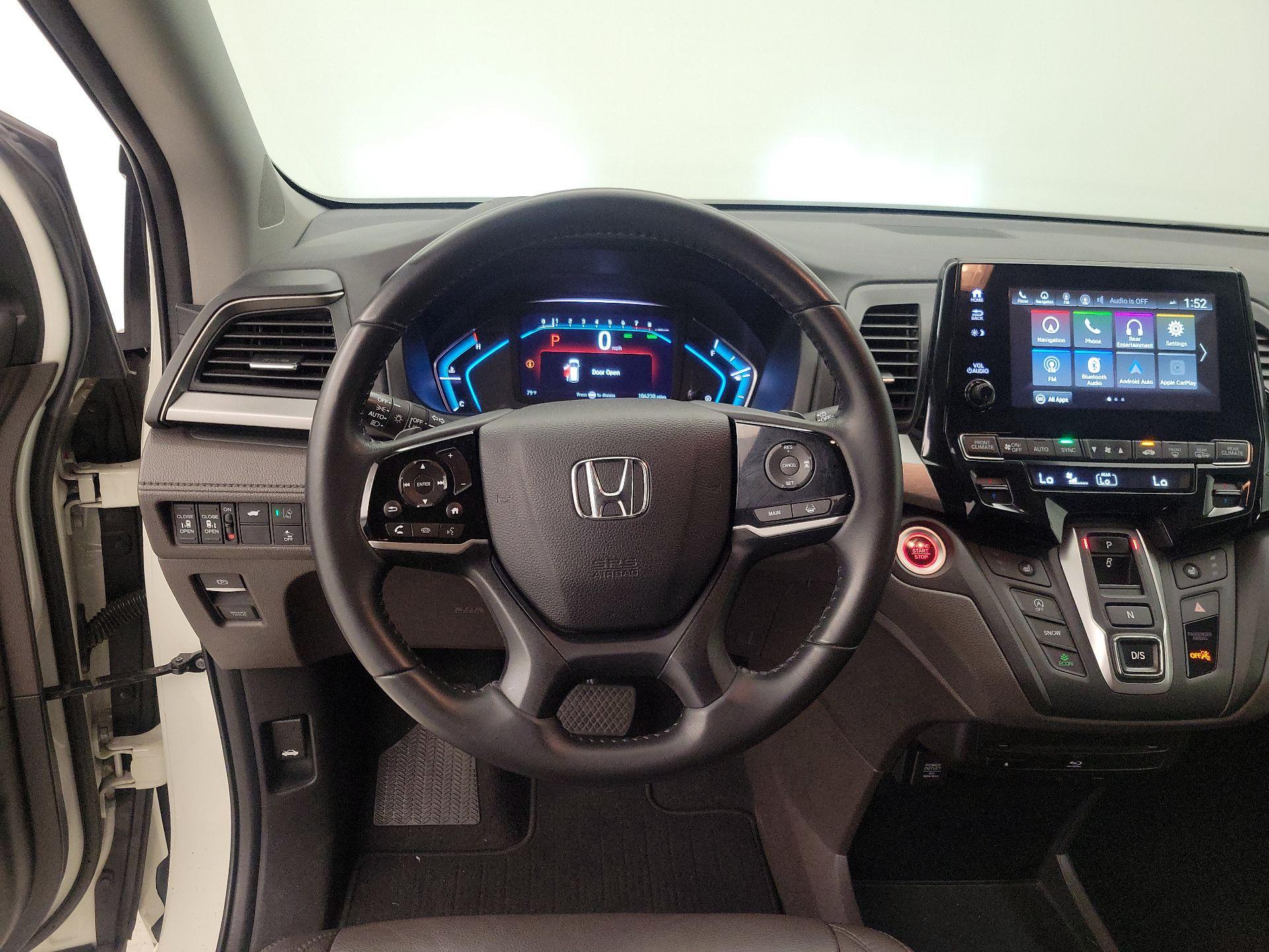 Thumbnail: 2018 Honda Odyssey - 10