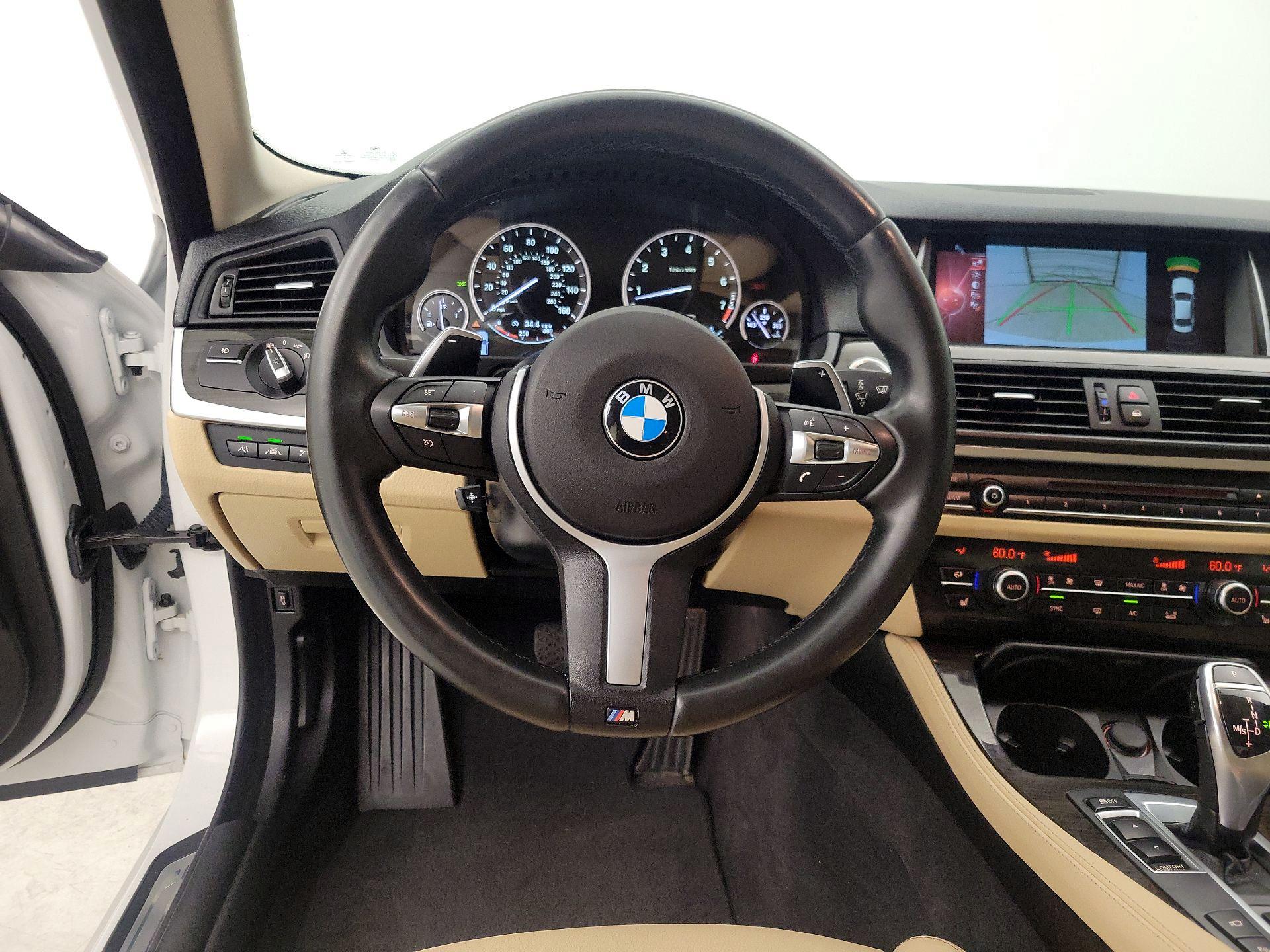Thumbnail: 2016 BMW 5 Series - 10