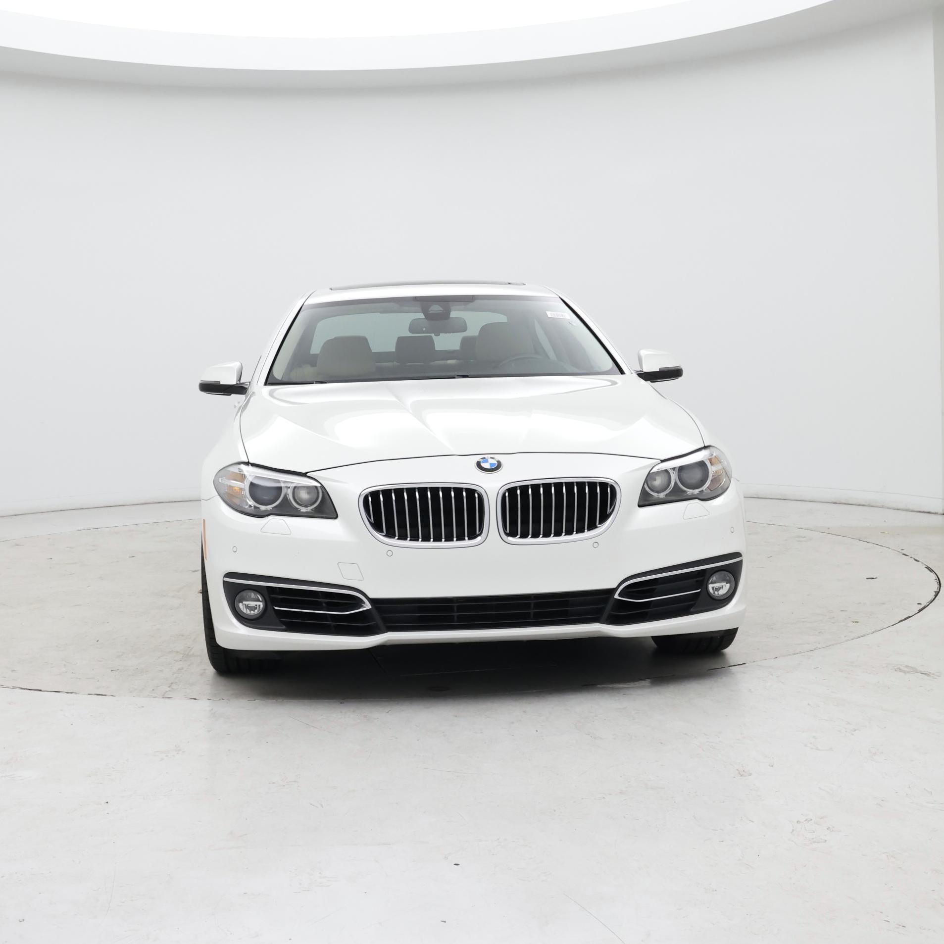 Thumbnail: 2016 BMW 5 Series - 5
