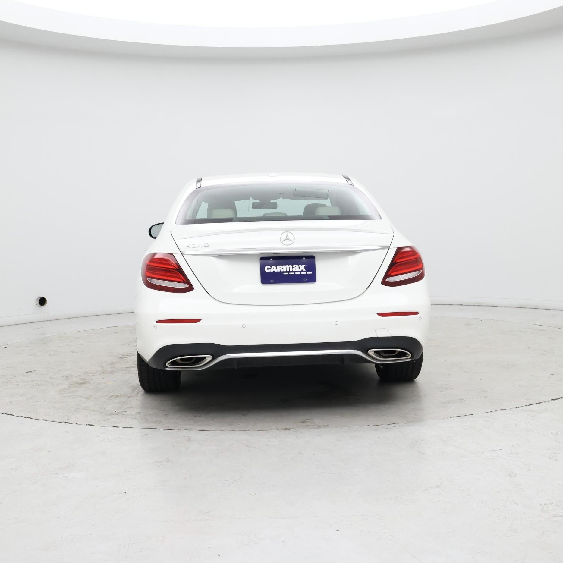 Thumbnail: 2018 Mercedes-Benz E-Class - 6