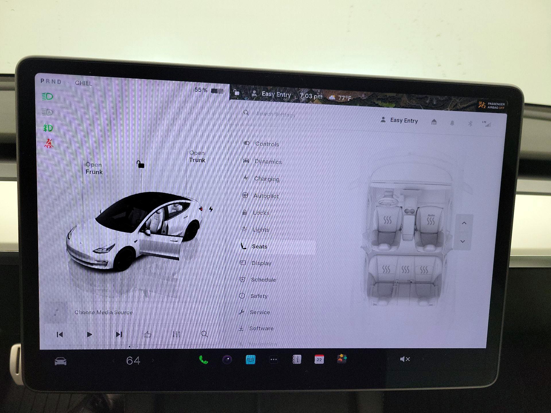 Thumbnail: 2022 Tesla Model 3 - 15