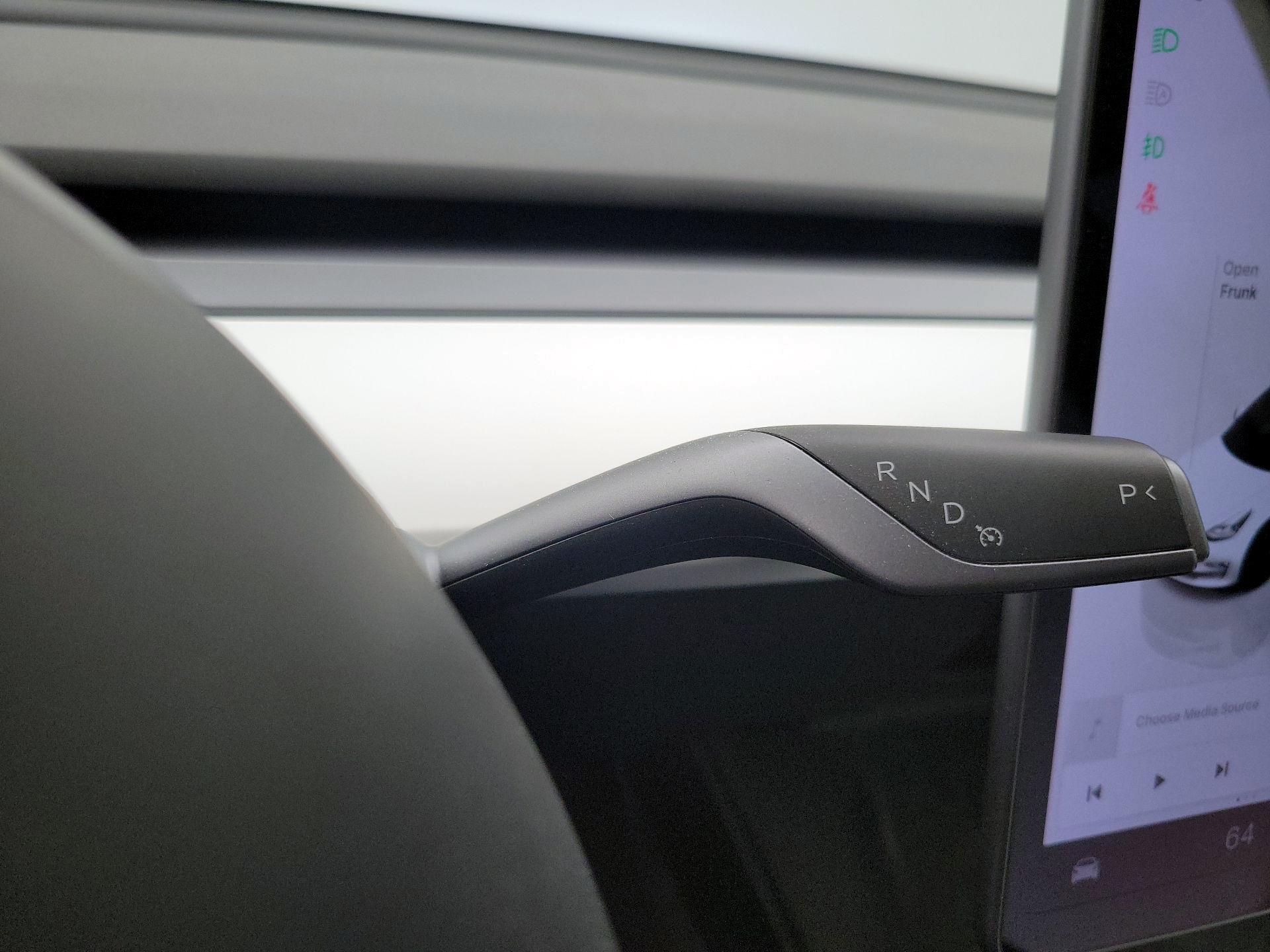 Thumbnail: 2022 Tesla Model 3 - 16