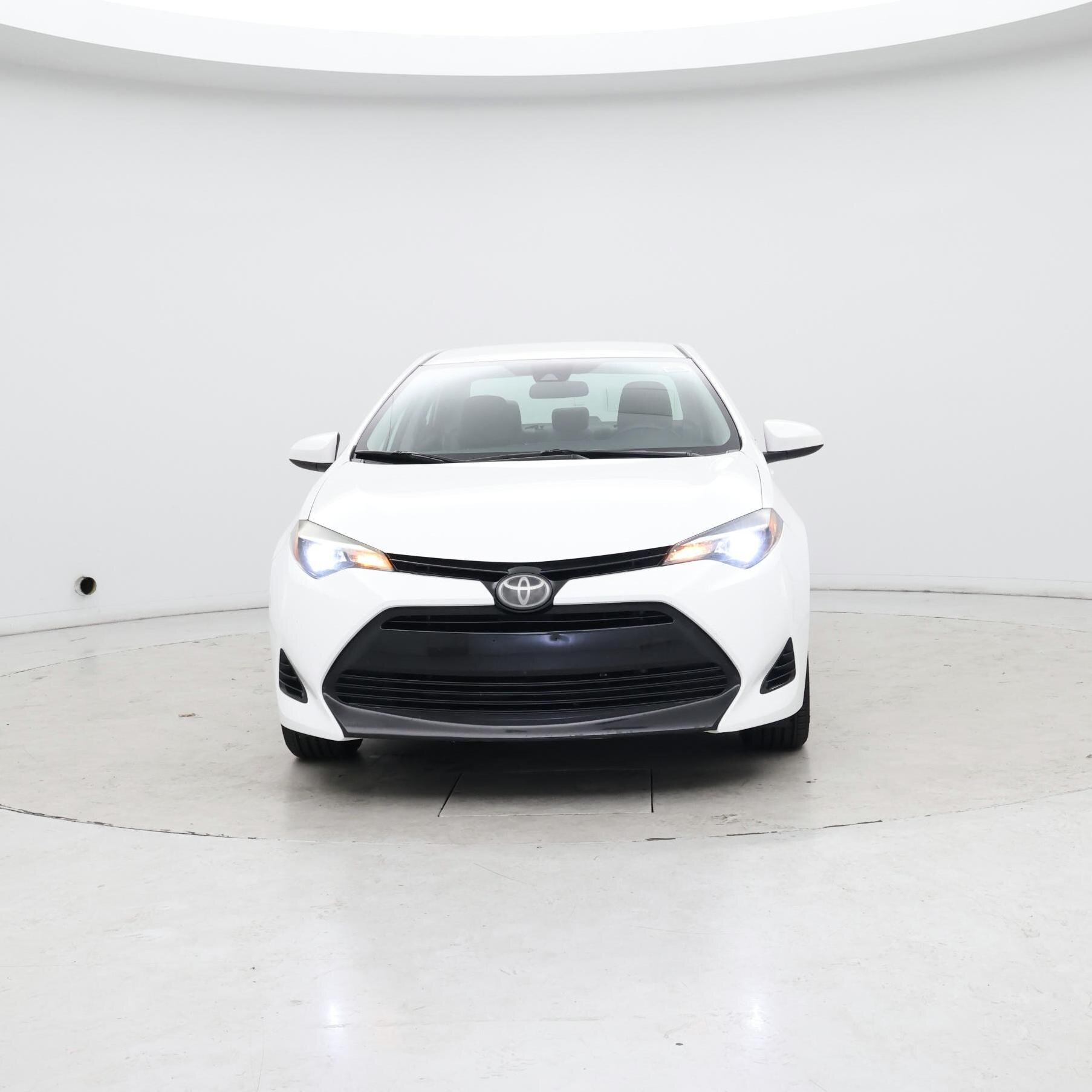 Thumbnail: 2018 Toyota Corolla - 5