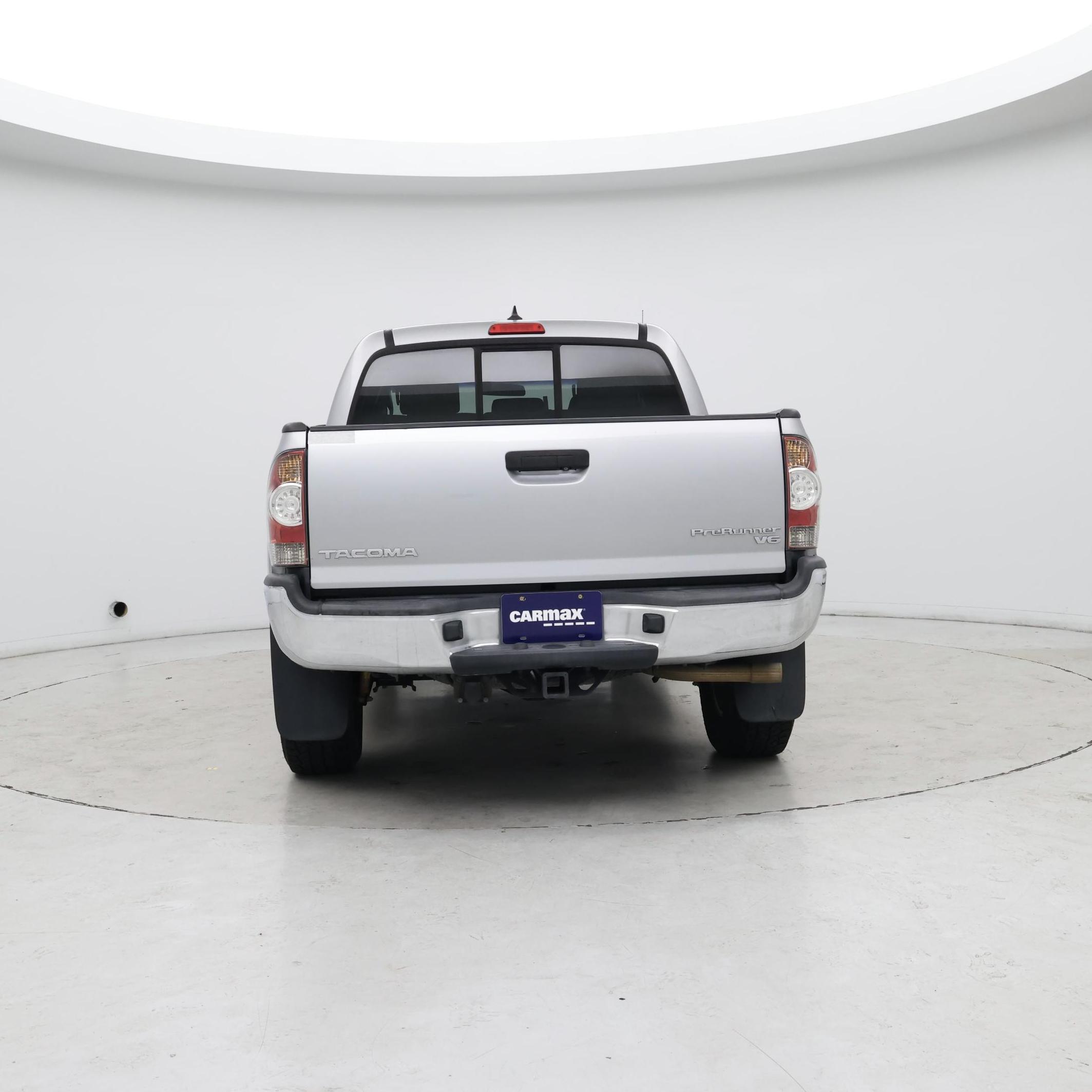 Thumbnail: 2015 Toyota Tacoma - 6