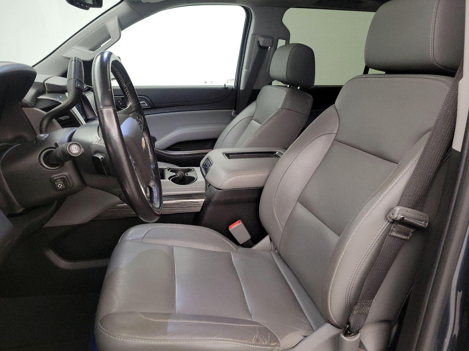 Thumbnail: 2020 Chevrolet Suburban - 11