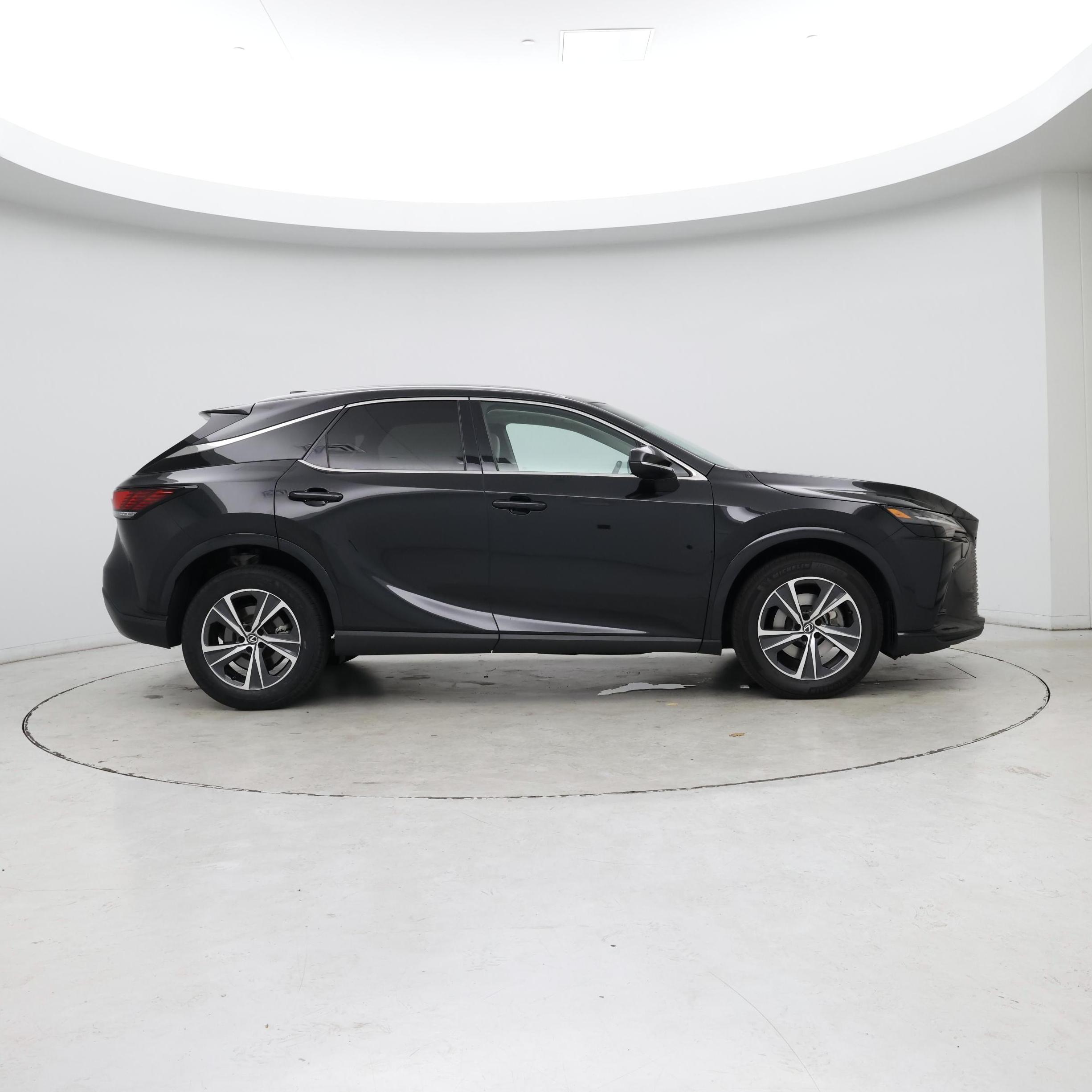 Thumbnail: 2023 Lexus RX - 7