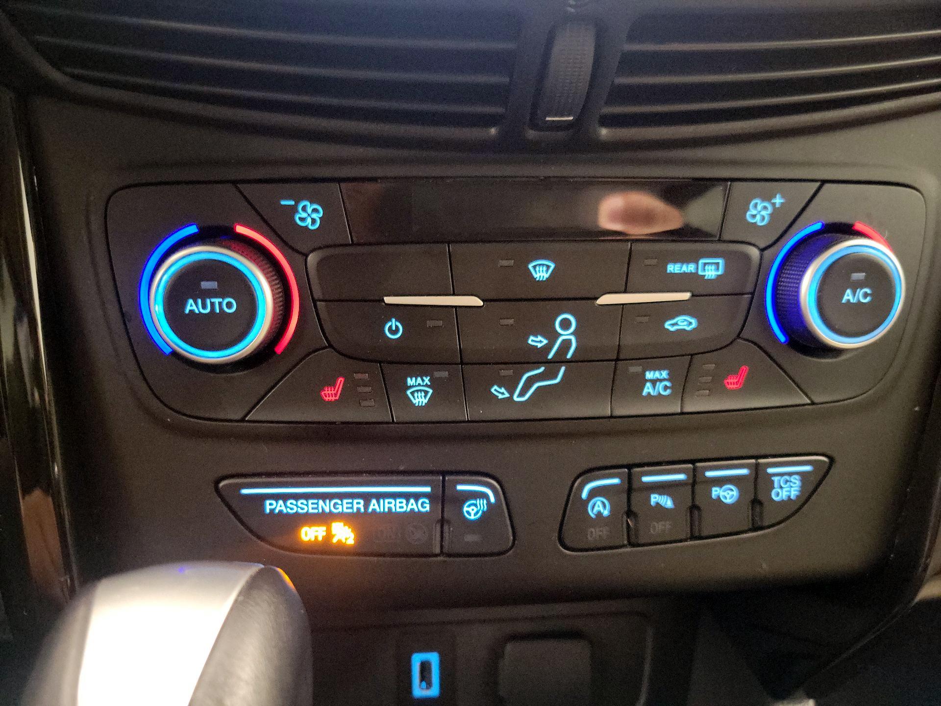 Thumbnail: 2018 Ford Escape - 16