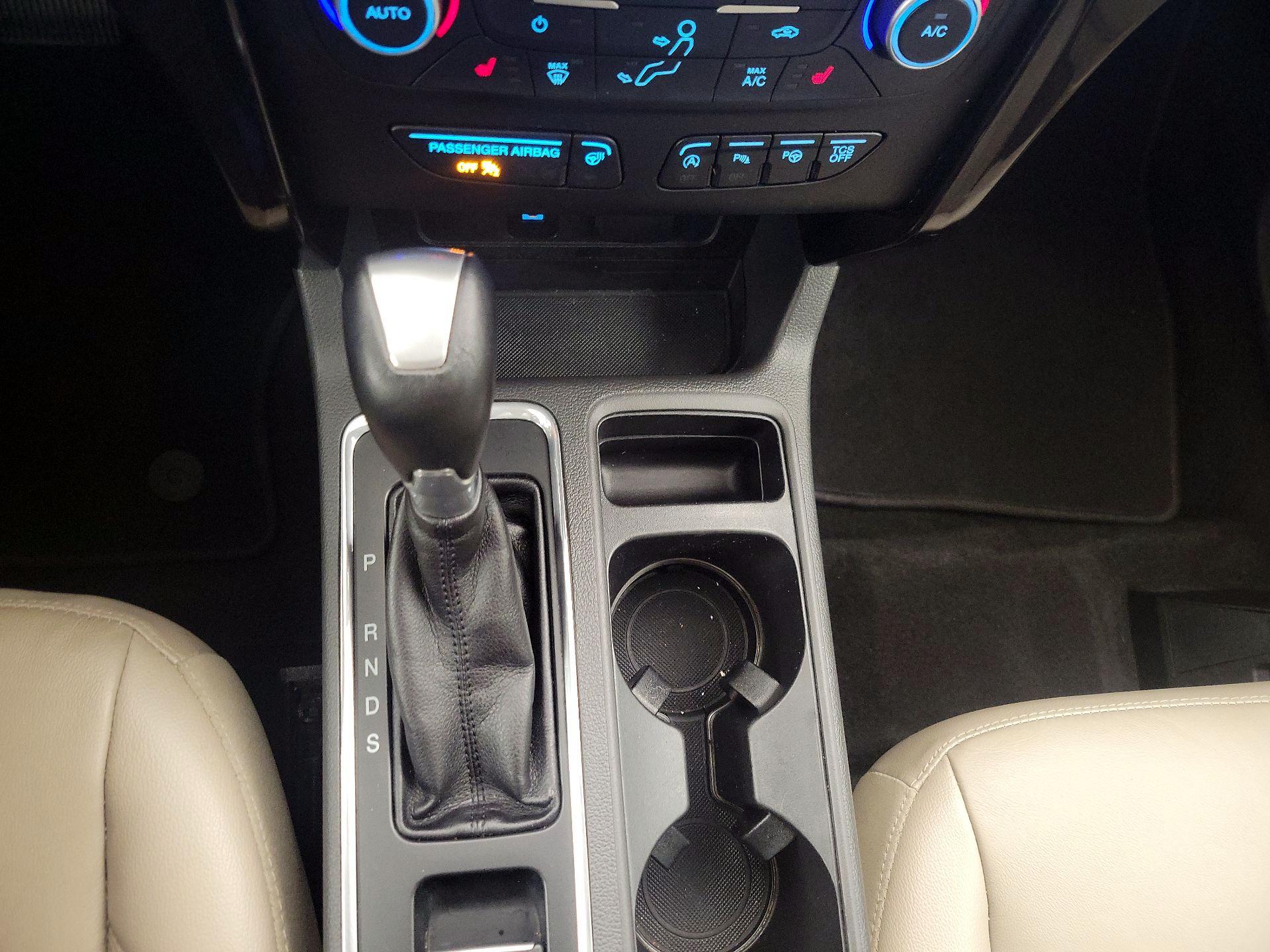 Thumbnail: 2018 Ford Escape - 17