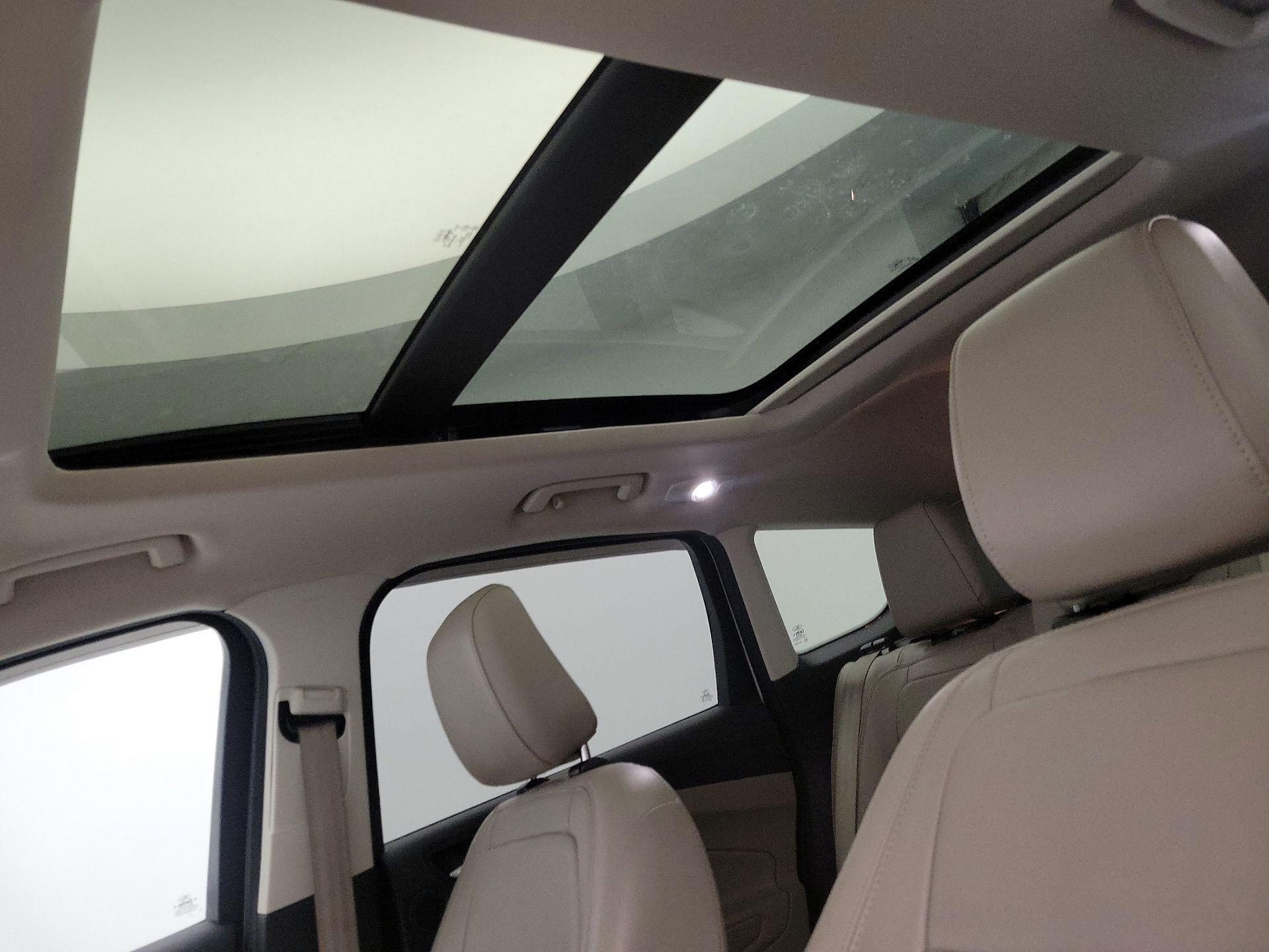 Thumbnail: 2018 Ford Escape - 19