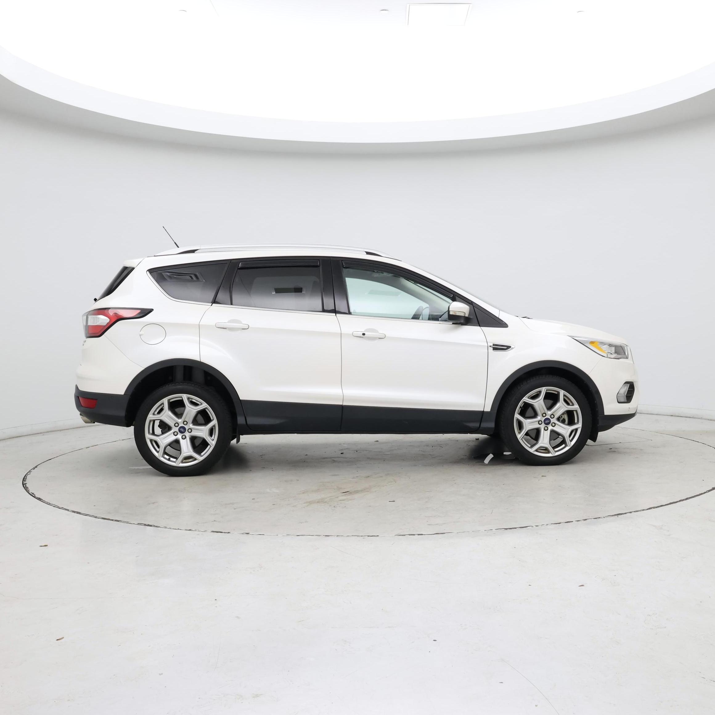 Thumbnail: 2018 Ford Escape - 7