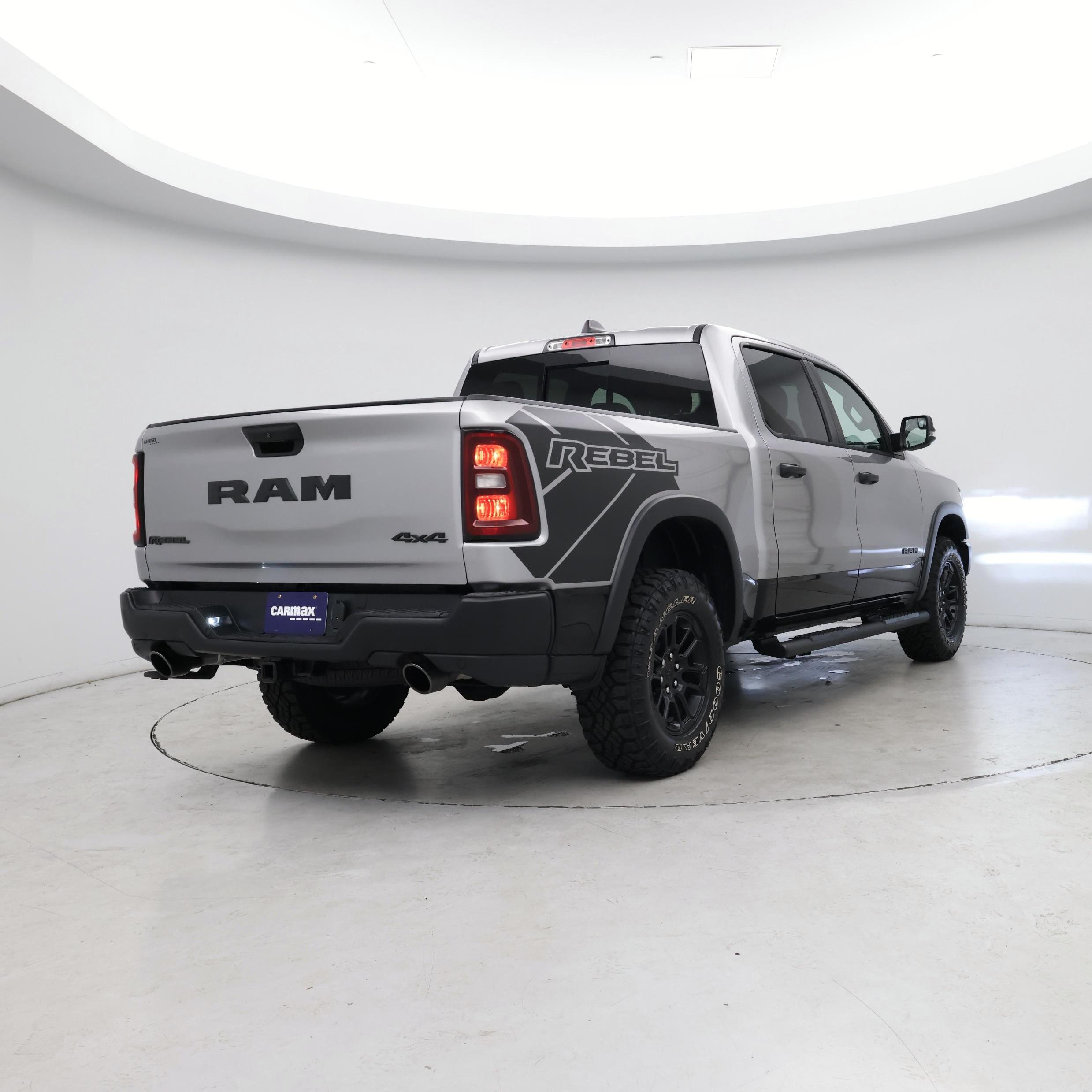 Thumbnail: 2025 RAM 1500 - 8