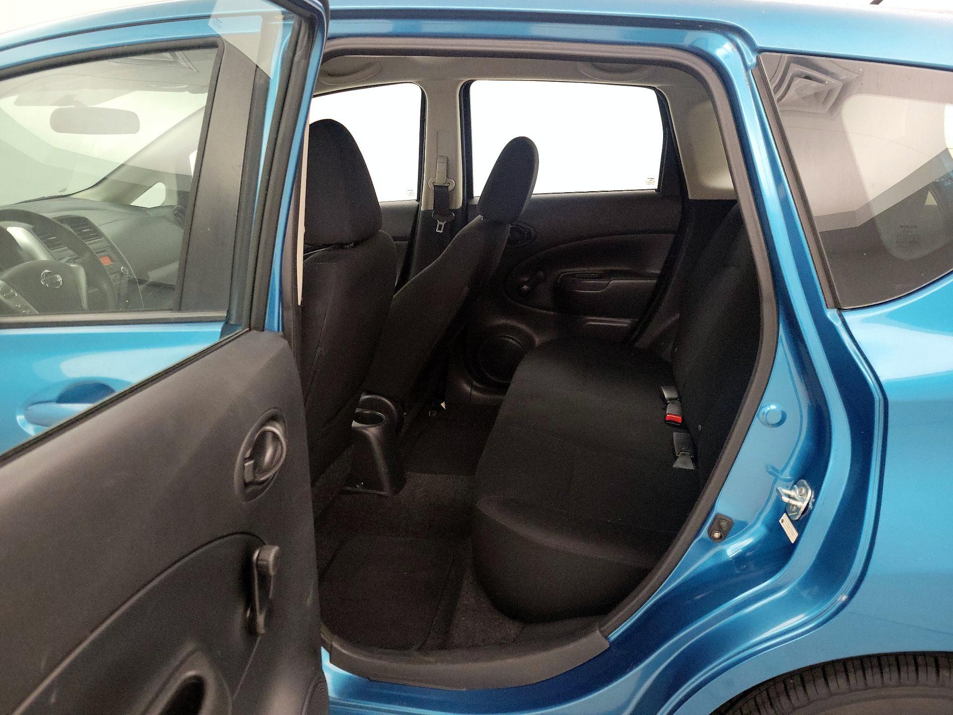 Thumbnail: 2015 Nissan Versa Note - 18