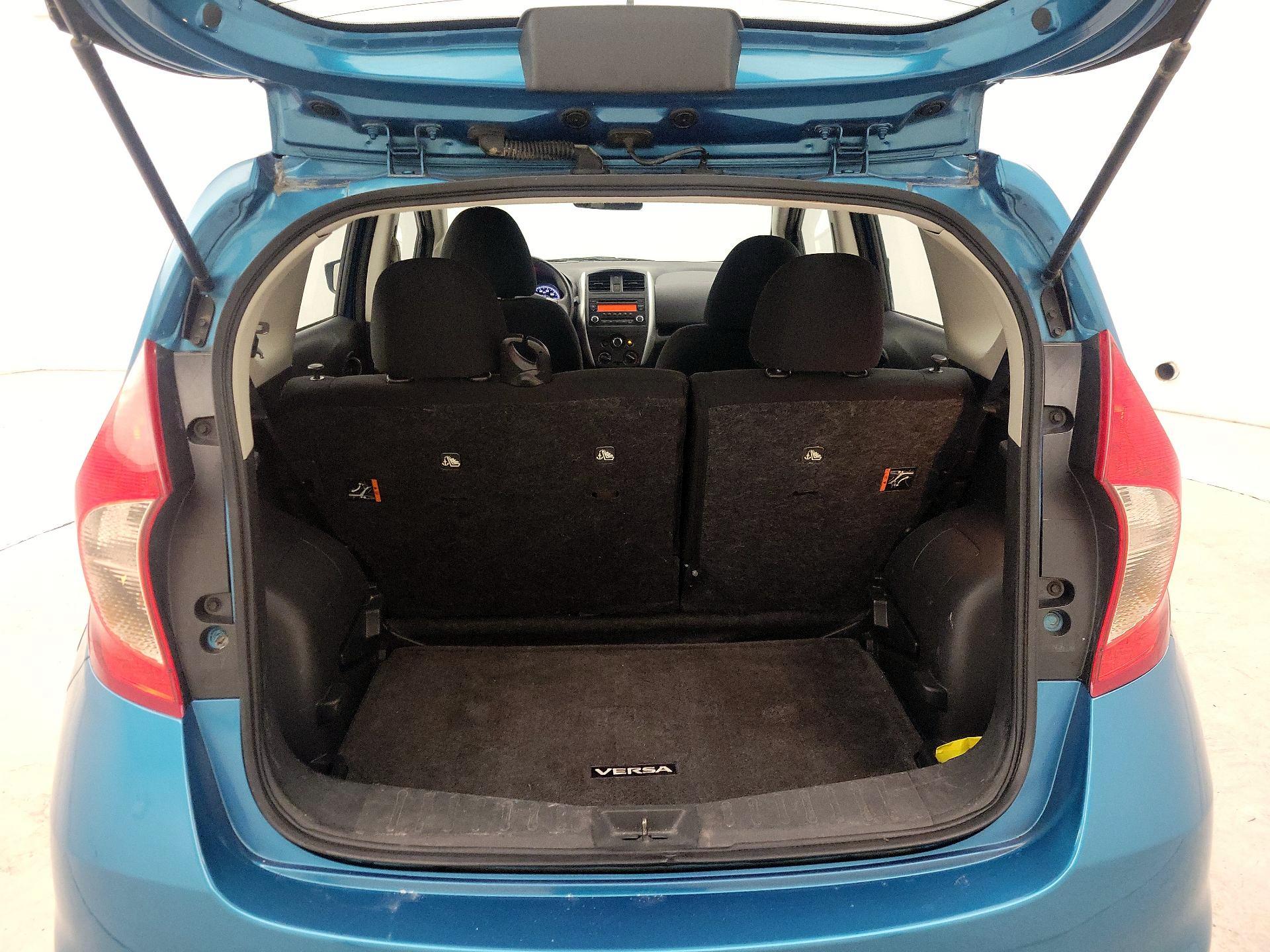 Thumbnail: 2015 Nissan Versa Note - 19