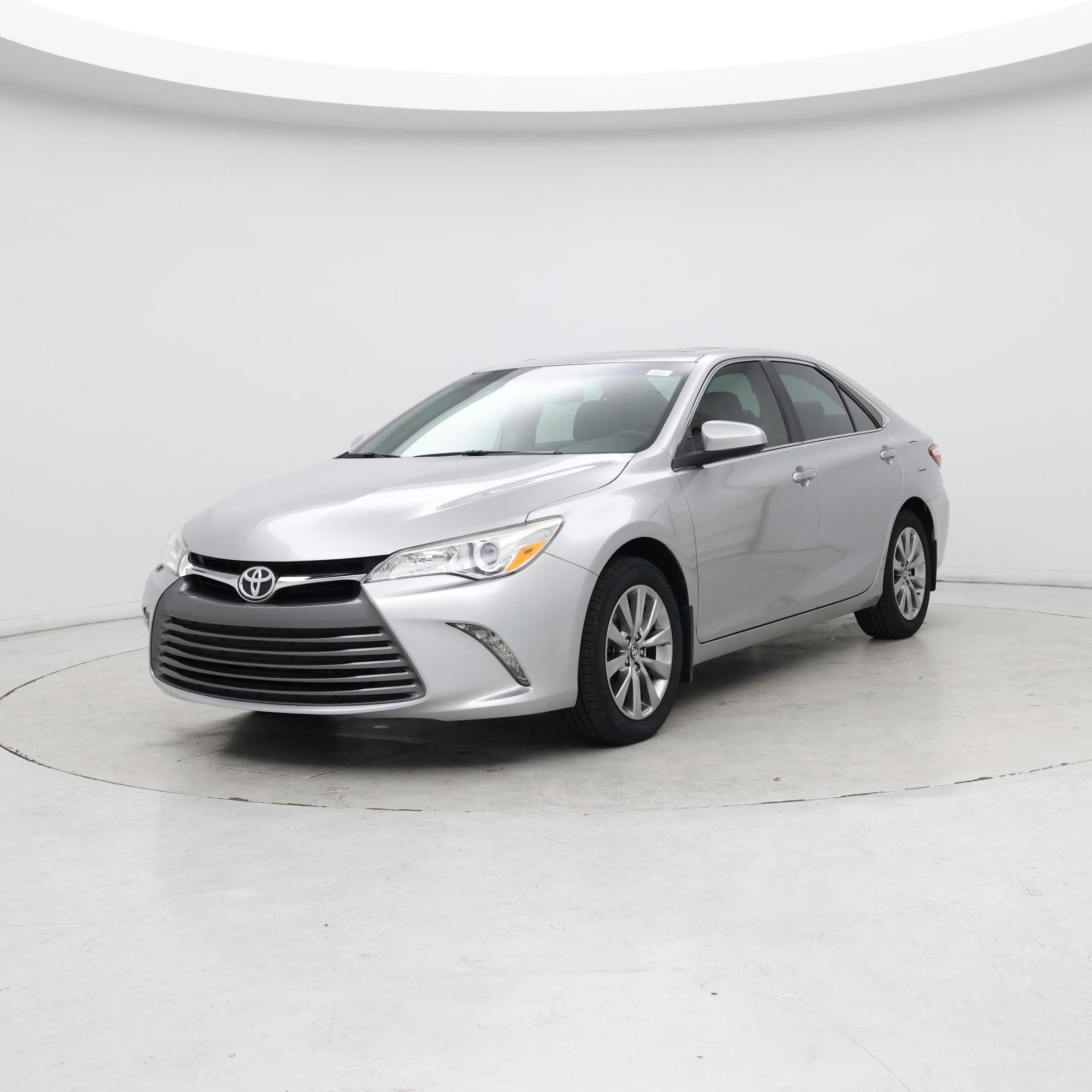 Thumbnail: 2017 Toyota Camry - 4